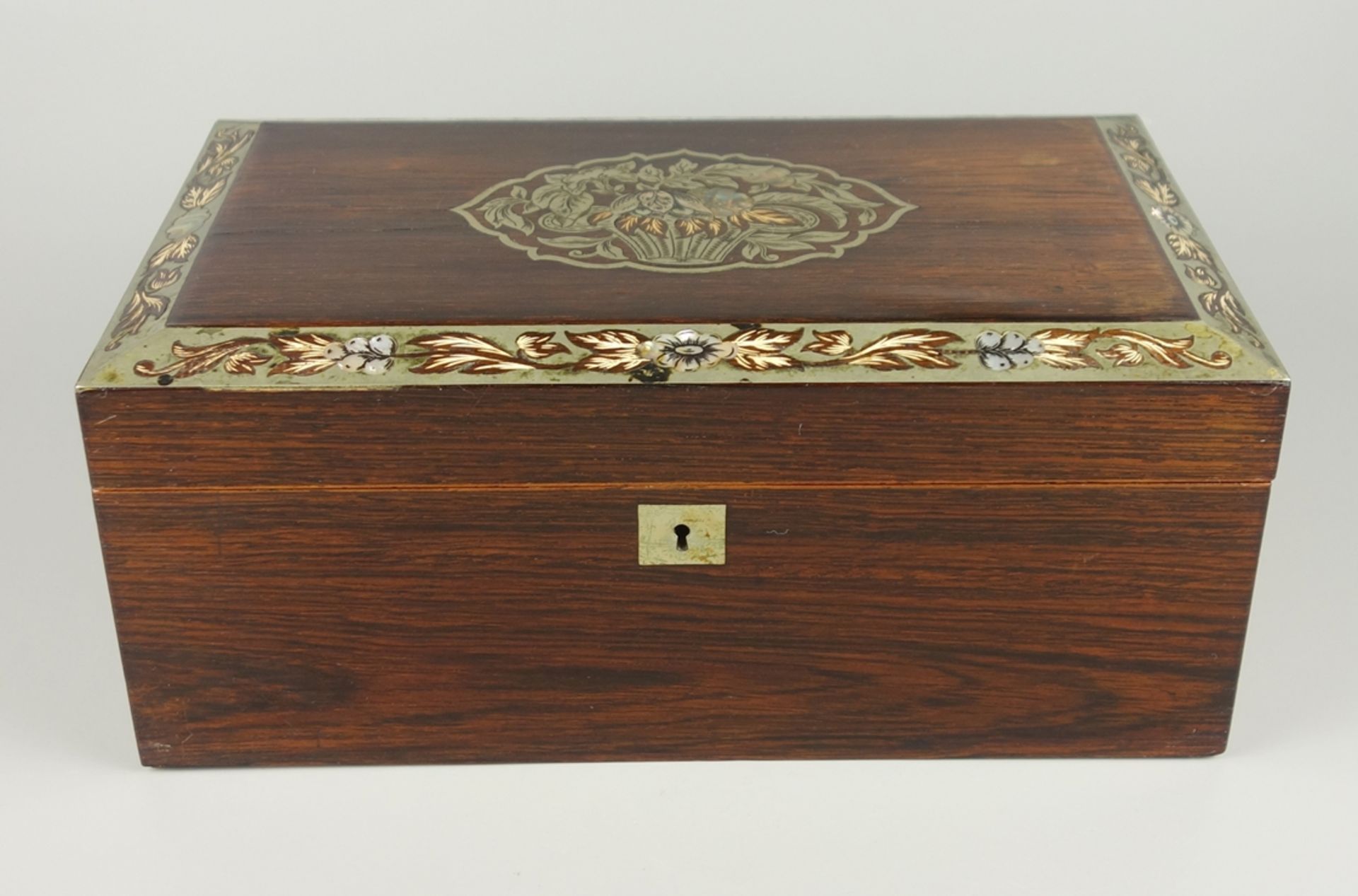 large casket with floral mother-of-pearl inlays and metal inlays, c. 1910/20