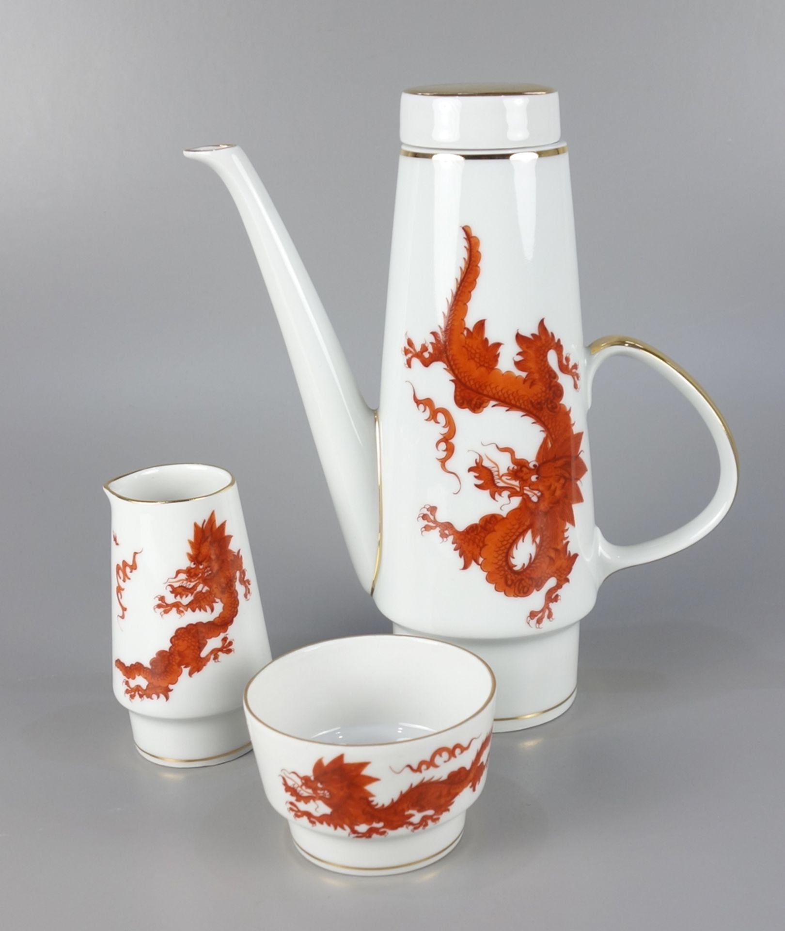 3-tlg. Mokka-Kernstück, Roter Ming-Drache, Meißner Porzellanmalerei PGH, 1962 - 1990