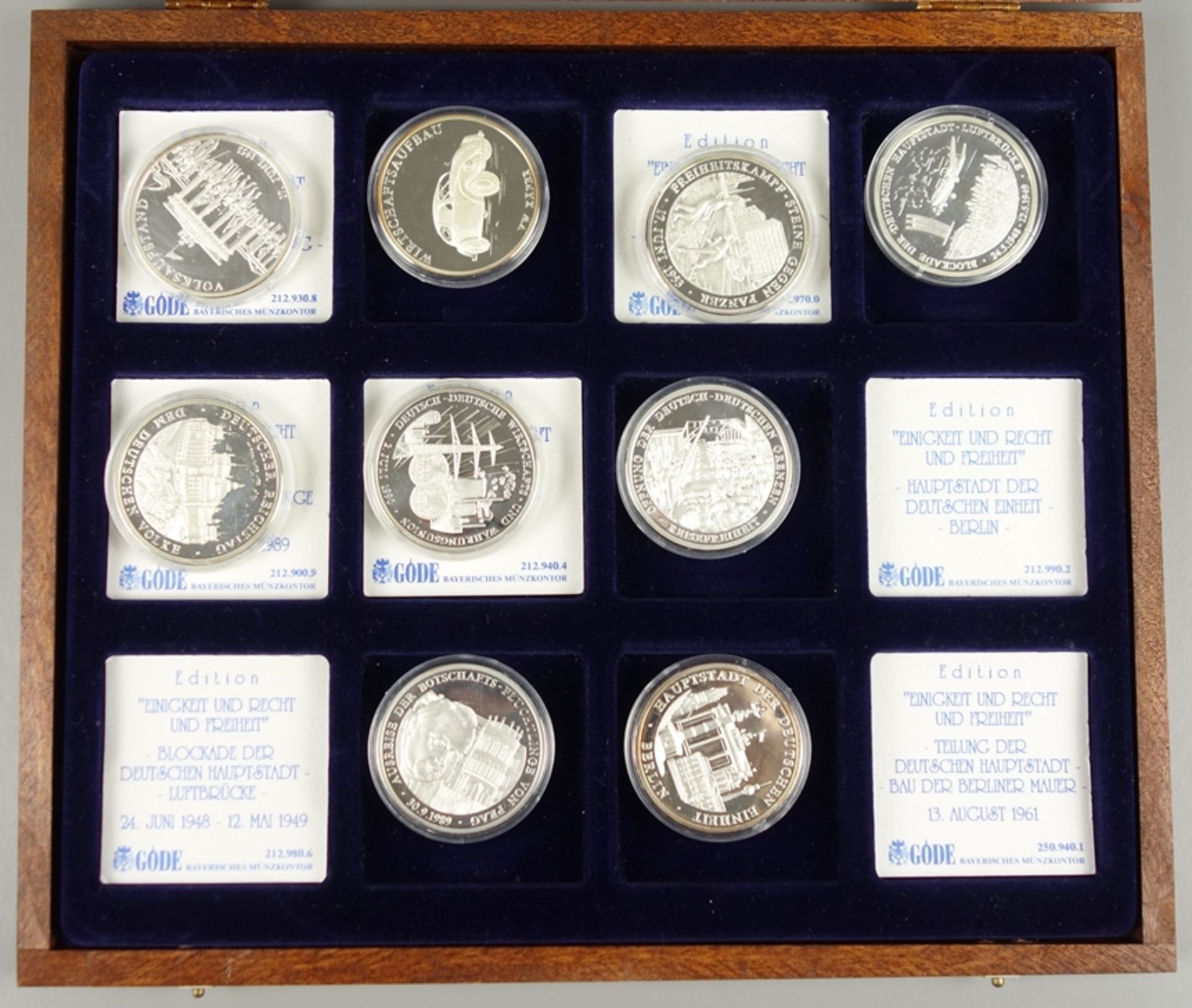 Small money sets, silver medals, GDR coins and investment coins - Image 2 of 6