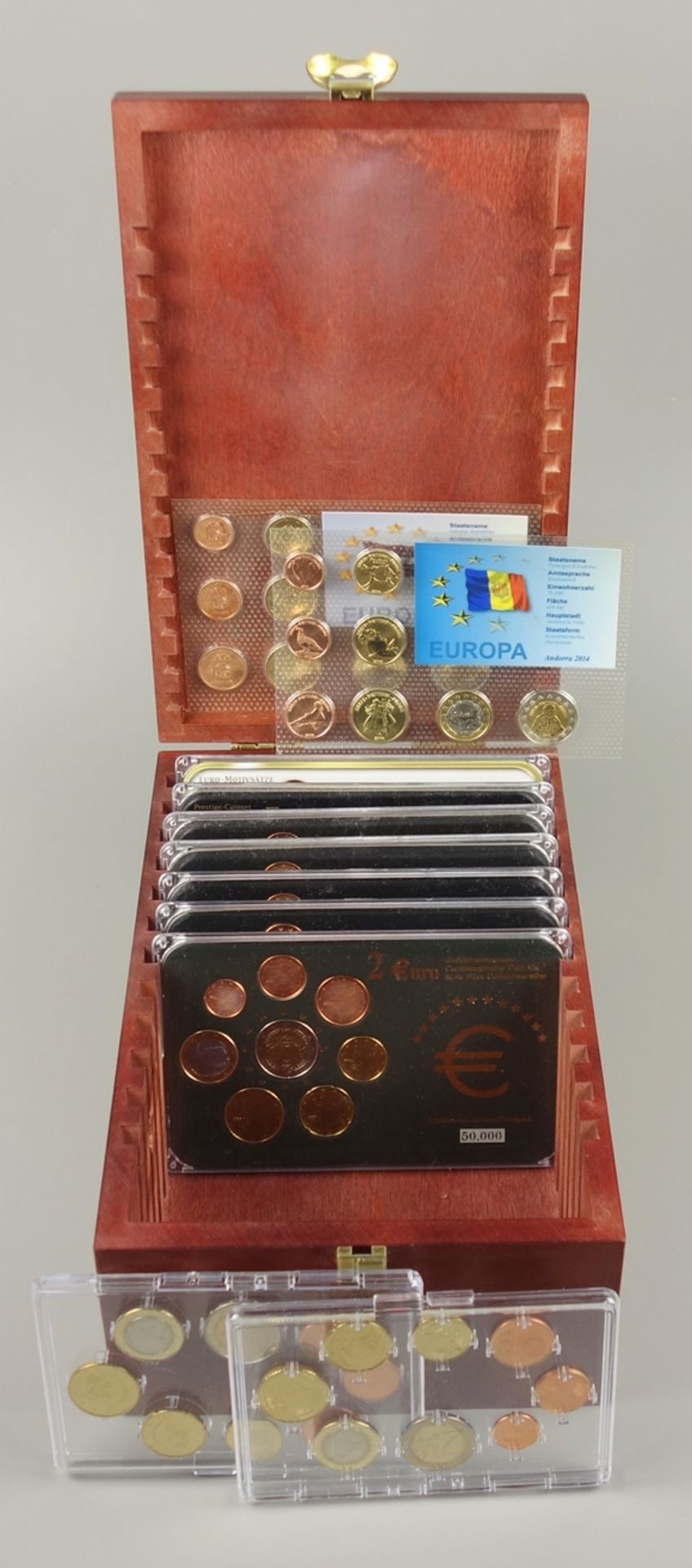 Small money sets, silver medals, GDR coins and investment coins