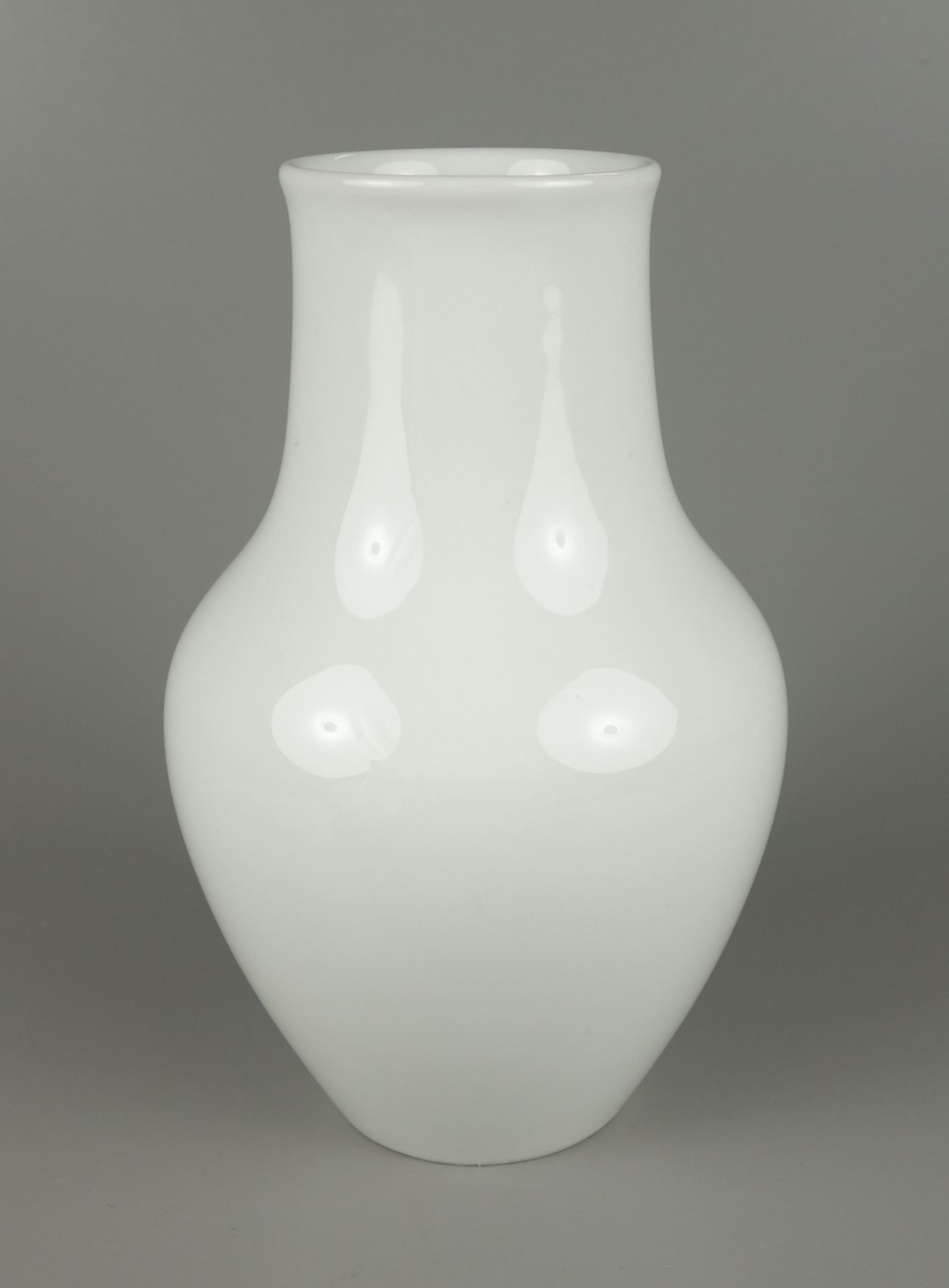 small vase, Salier, design Siegmund Schütz for KPM Berlin, 2nd half 20th century