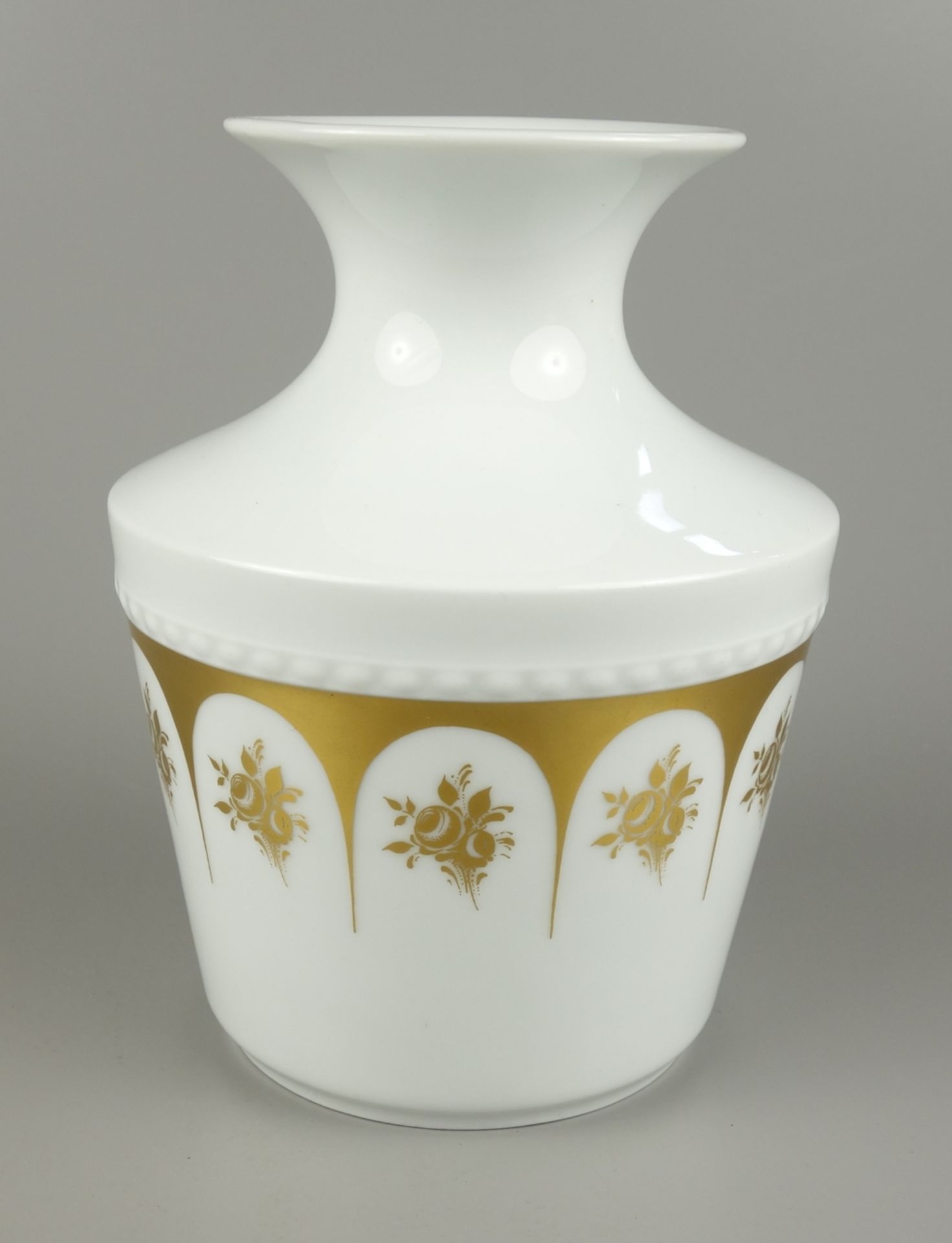 Vase mit Golddekor, Fürstenberg, 1970er Jahre