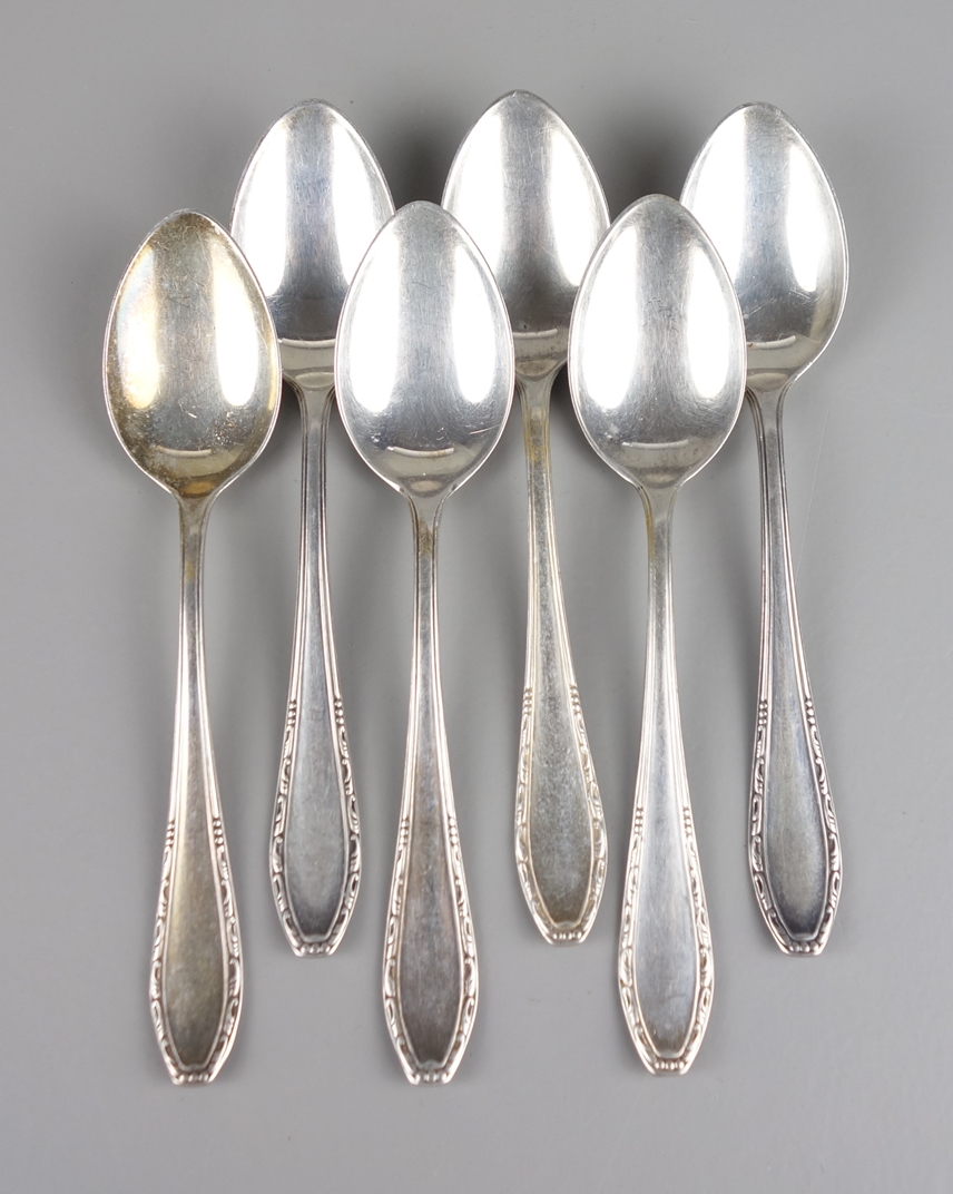 6 Coffee spoons with tendril pattern, 800 silver, 1930s