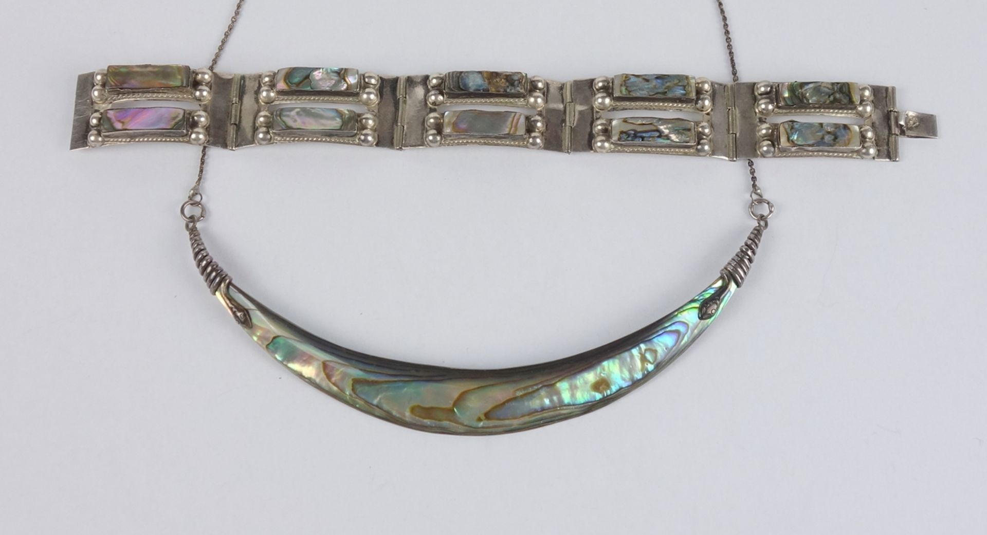 Necklace and bracelet , mother-of-pearl and silver - Image 2 of 2