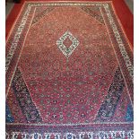 großer Teppich, Housseinabad, Persien ca. 528x323cm (laut Etikett)