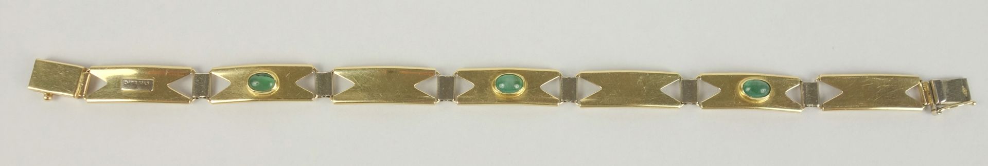 Oro Azzurro Armband mit 3 Smaragd-Cabochons, 585er Gold, Gew.12,79g