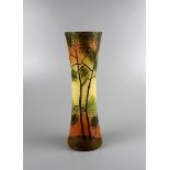 Vase mit Flusslandschaft, Legras & Cie, Verreries de Saint-Denis, Jugendstil, um 1910, H.28cm