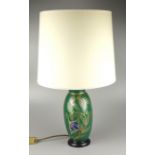 Lampe mit Porzellanfuß, um 1950