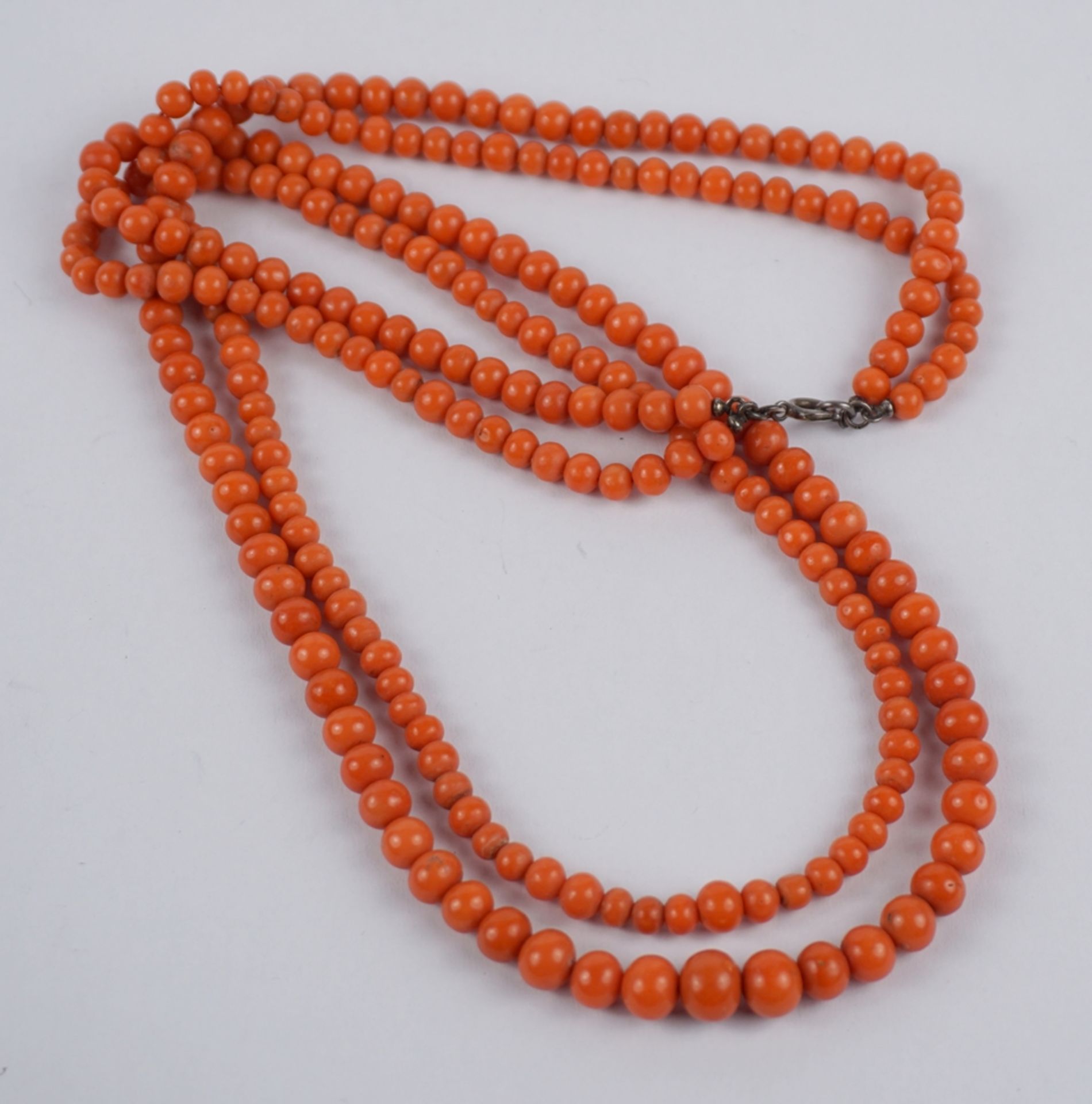 Two-strand coral necklace, c.1920, w.69,26g