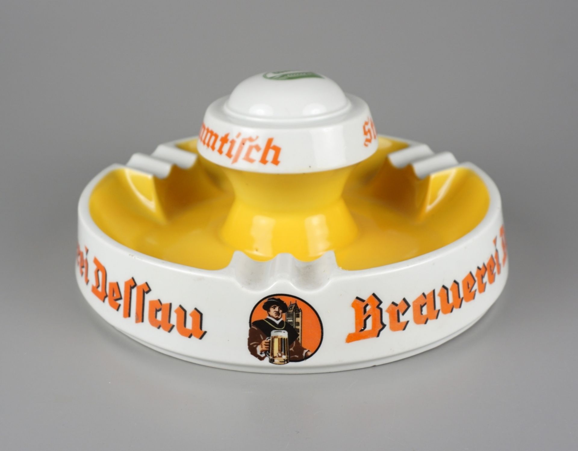 Large regulars` table ashtray "Schultheiß-Brauerei Dessau", GDR, probably 1950s/1960s, d.24cm - Image 2 of 4
