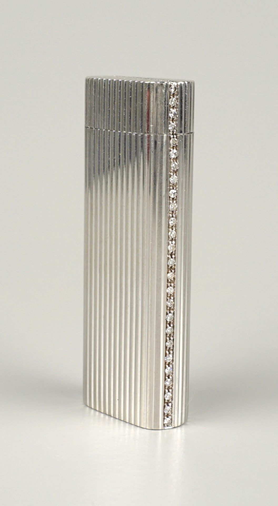 lighter, Cartier, 18K white gold liner and 35 diamonds