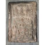 Tonplakette, wohl Tibet, Shiva und weitere Götter, Maße: 9 x 12,5 cm, 26 x 29,5 cm (gerahmt). Alt
