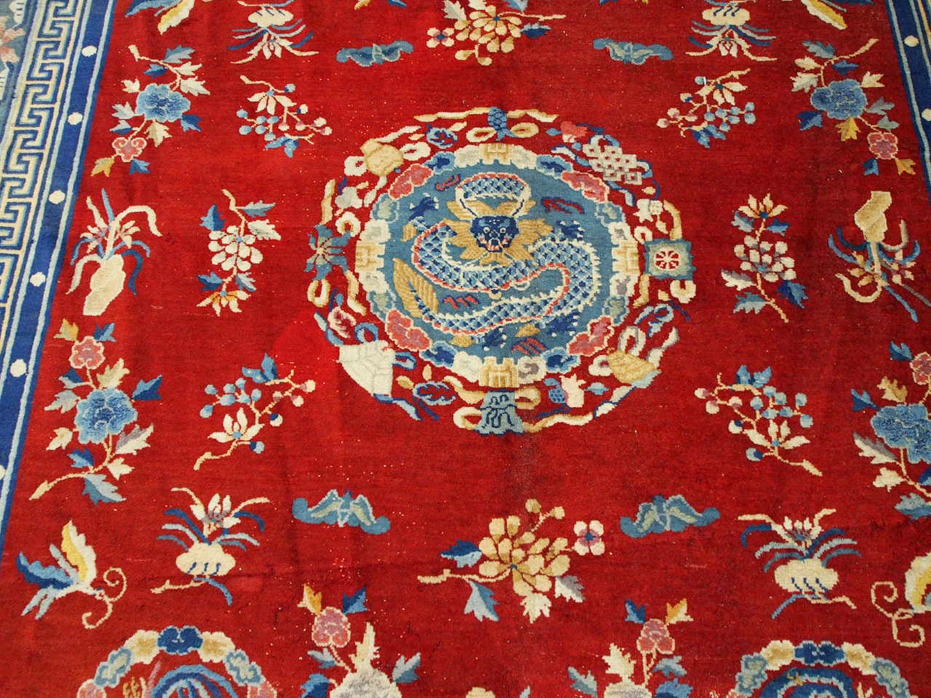 Teppich China, um 1920, 325 x 242 cm, Zustand C/D - Image 3 of 4