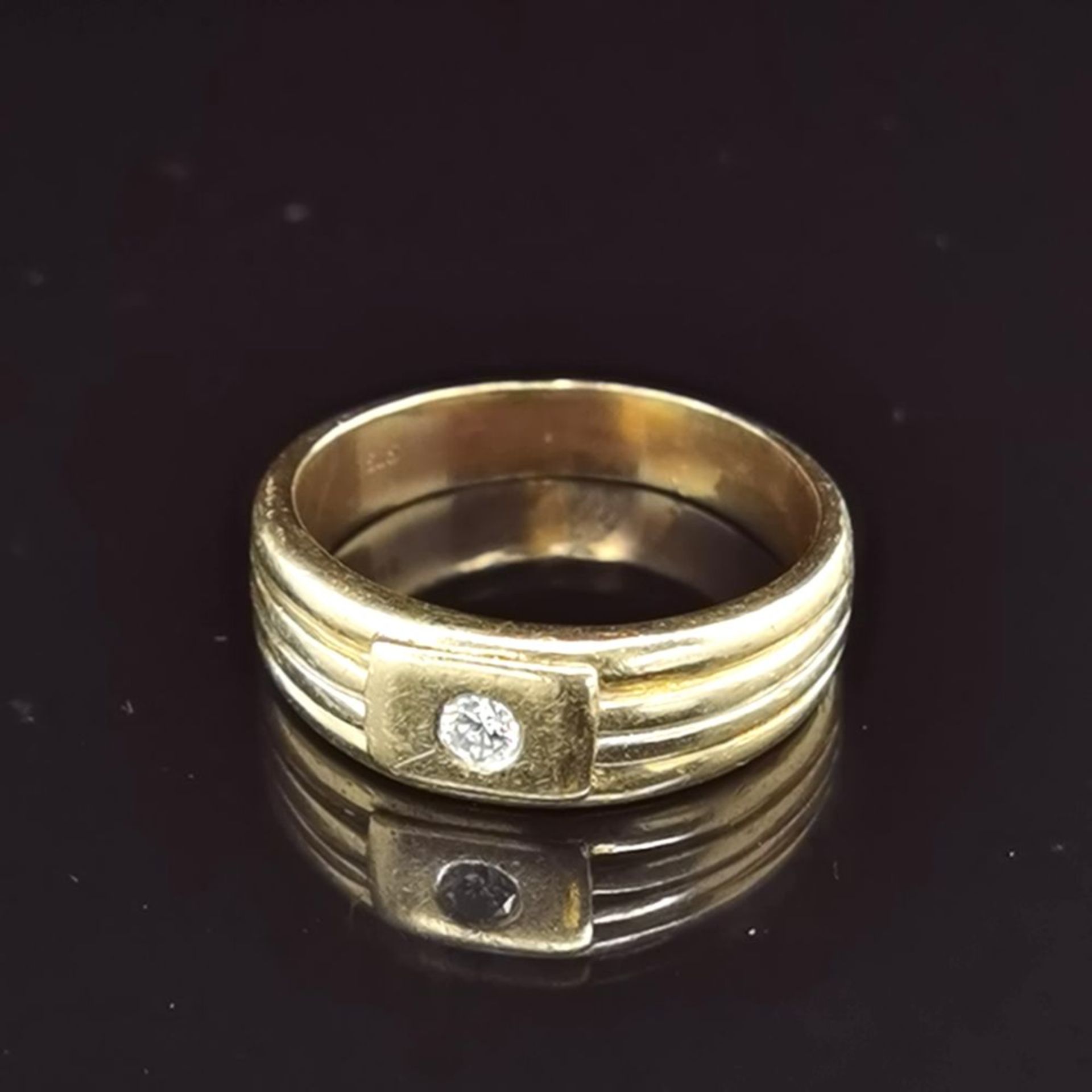 Brillant-Ring, 585 Gelbgold 10,7