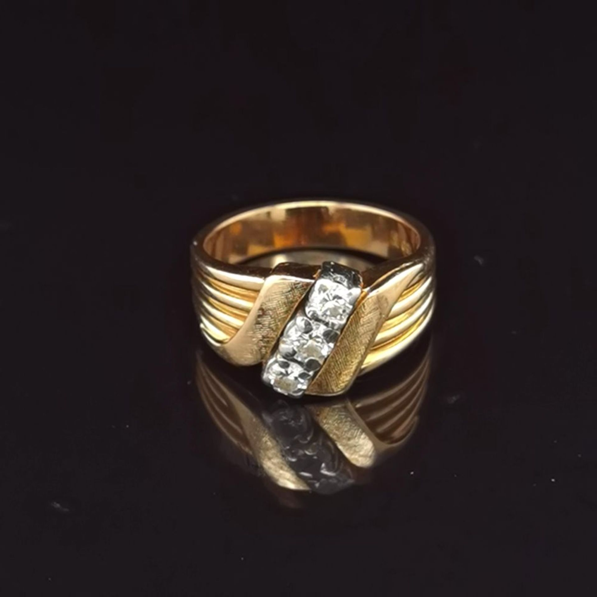 Brillant-Ring, 750 Gold 9,3