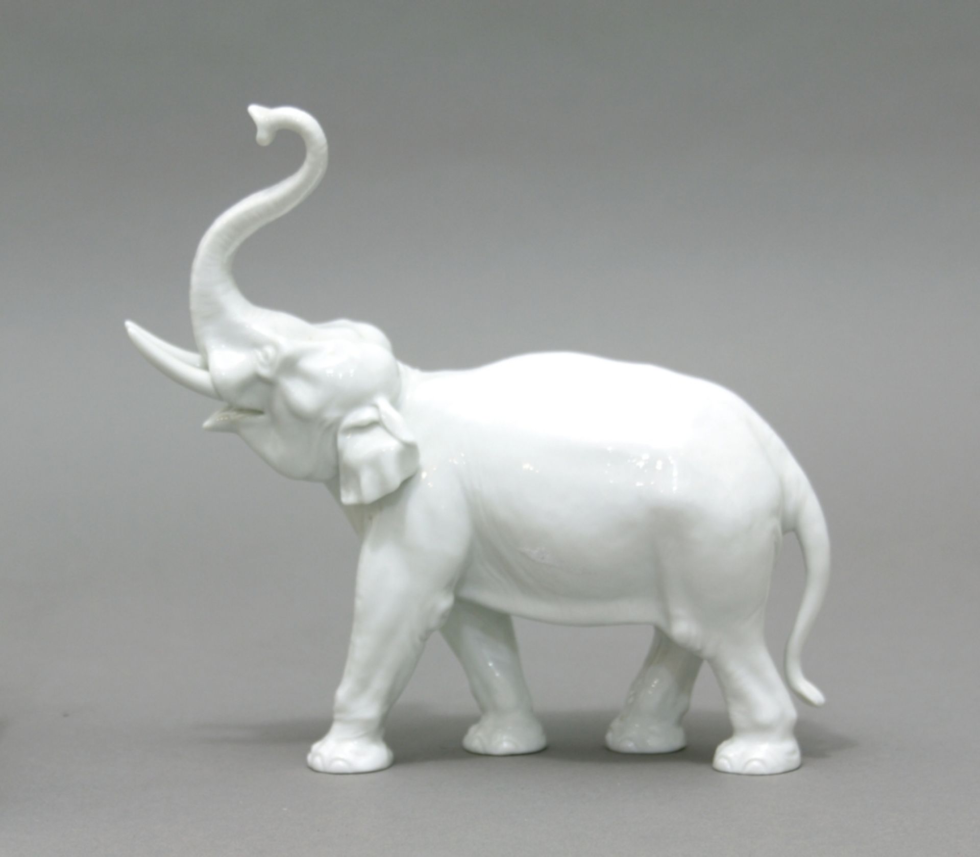 Figur, Meissen, 20. Jh. Elefant.