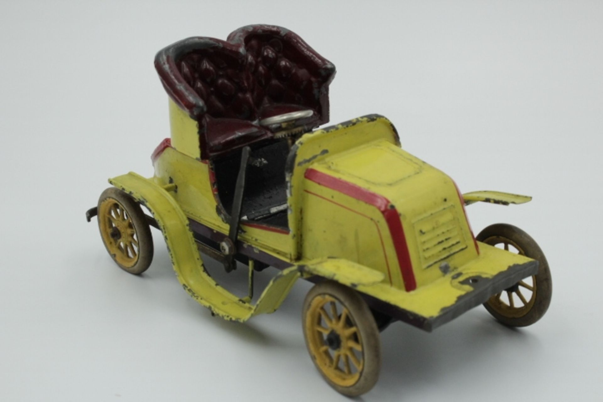 Bing Uralt Auto Blech Farbig gefasst wohl um 1910 Federwerk nicht geprüft,Gummibereifung bespielter - Bild 2 aus 3