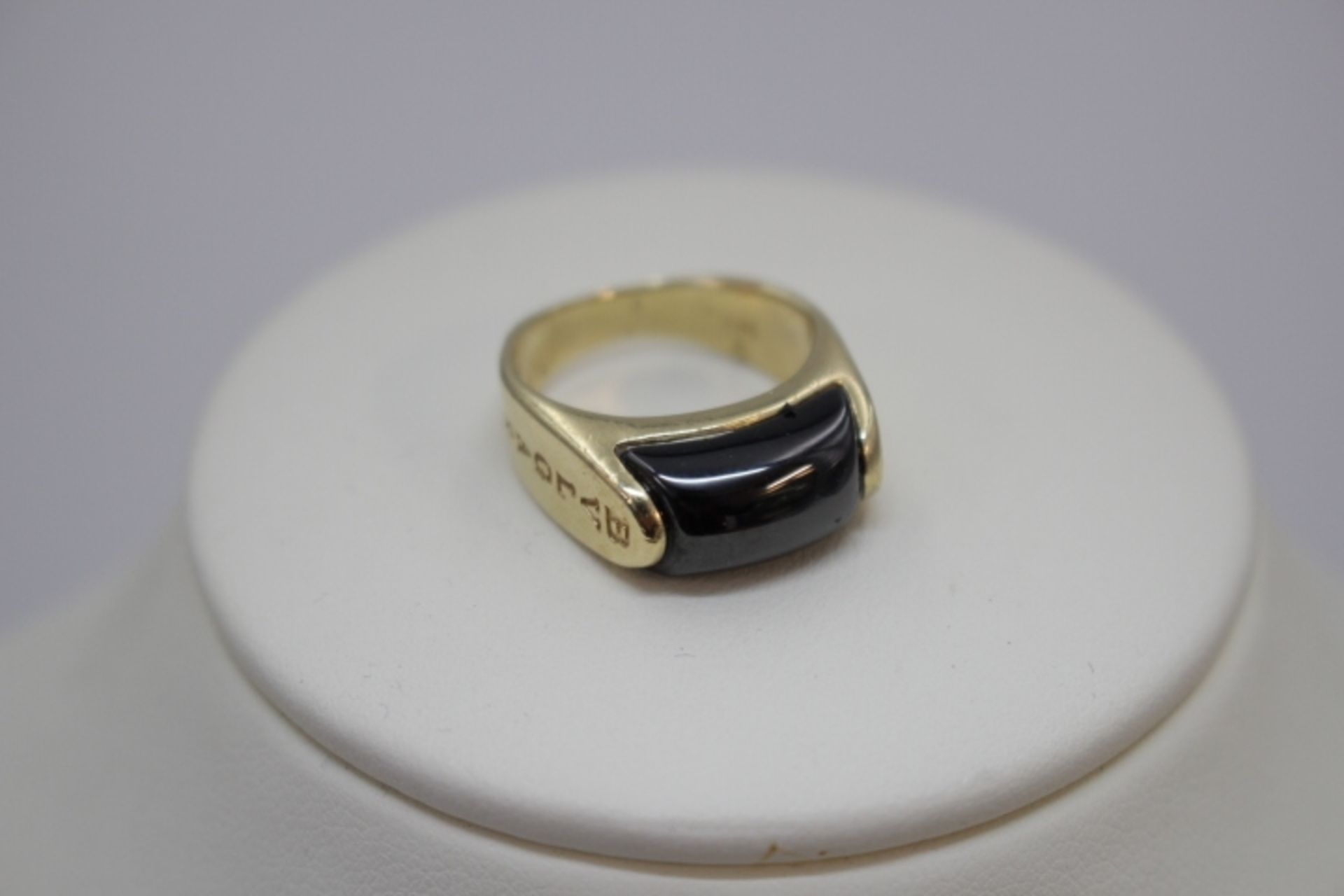 585/14kt.Ring Gravur:BVULGARI mit Onyx besetzt gebrauchtspuren RW:49 Gewicht:6,4gr.Br.