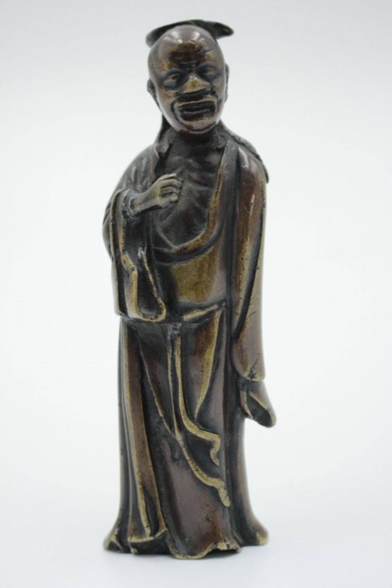 Asiatischer Gelehrter Bronze Skulptur Feine Darstellung wohl um 1900 Höhe:13cm