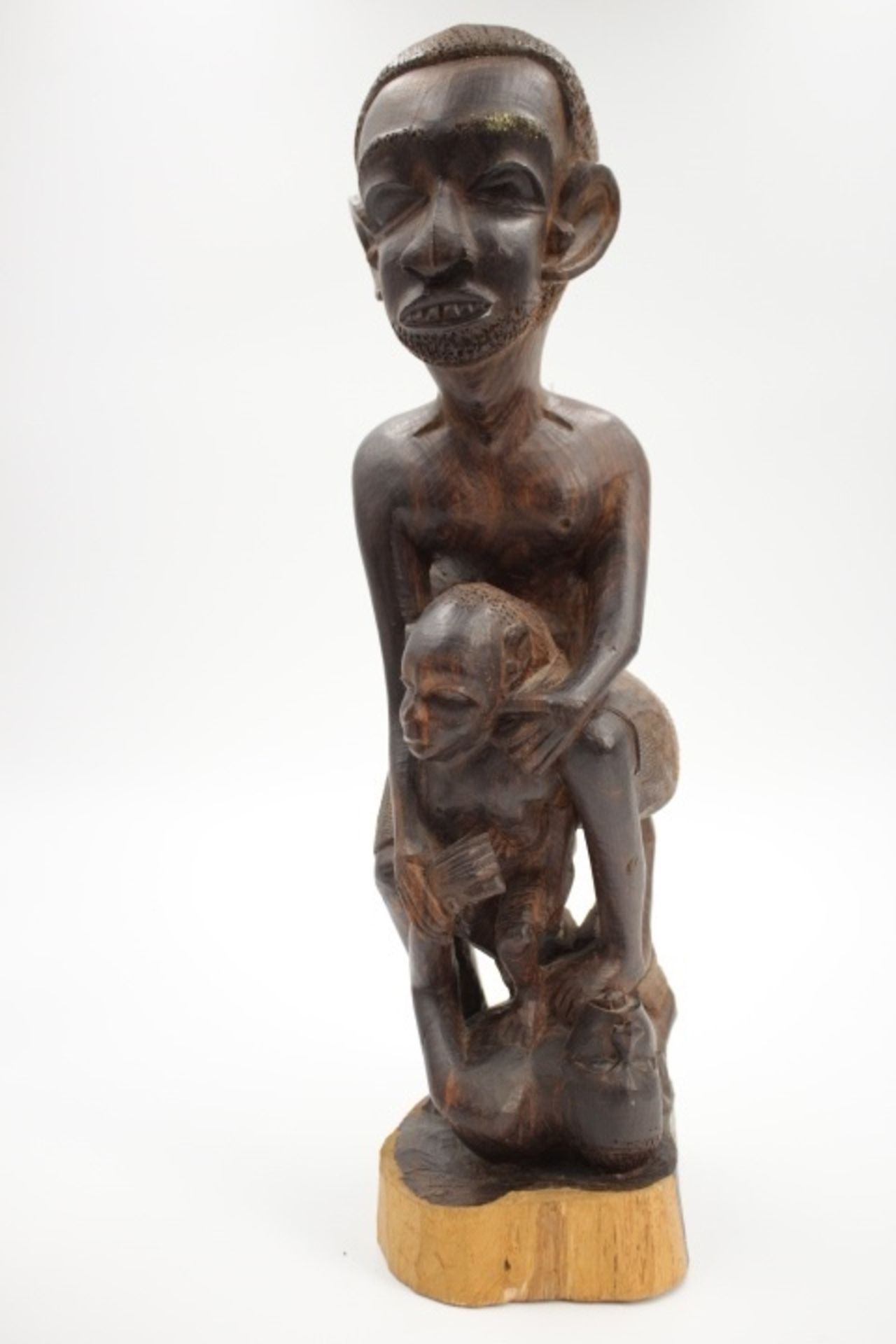 Witch Doctor by Chnuo Skulptur Afrika-Makonda Beschneidungs Szene von 2 Kindern Nairobi Kenia