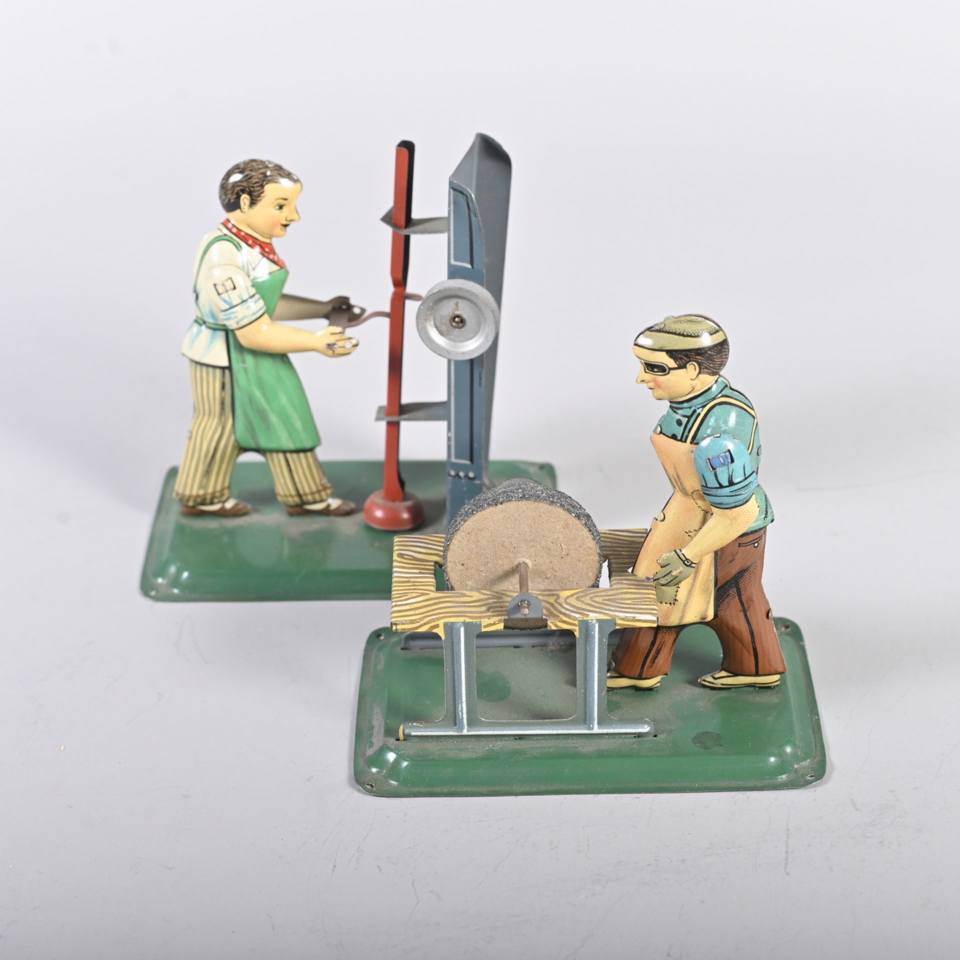 Dampfmaschinen-Modell, Stanzer und Schleifer, um 1940, Blech lithographiert, bespielt, H 10cm