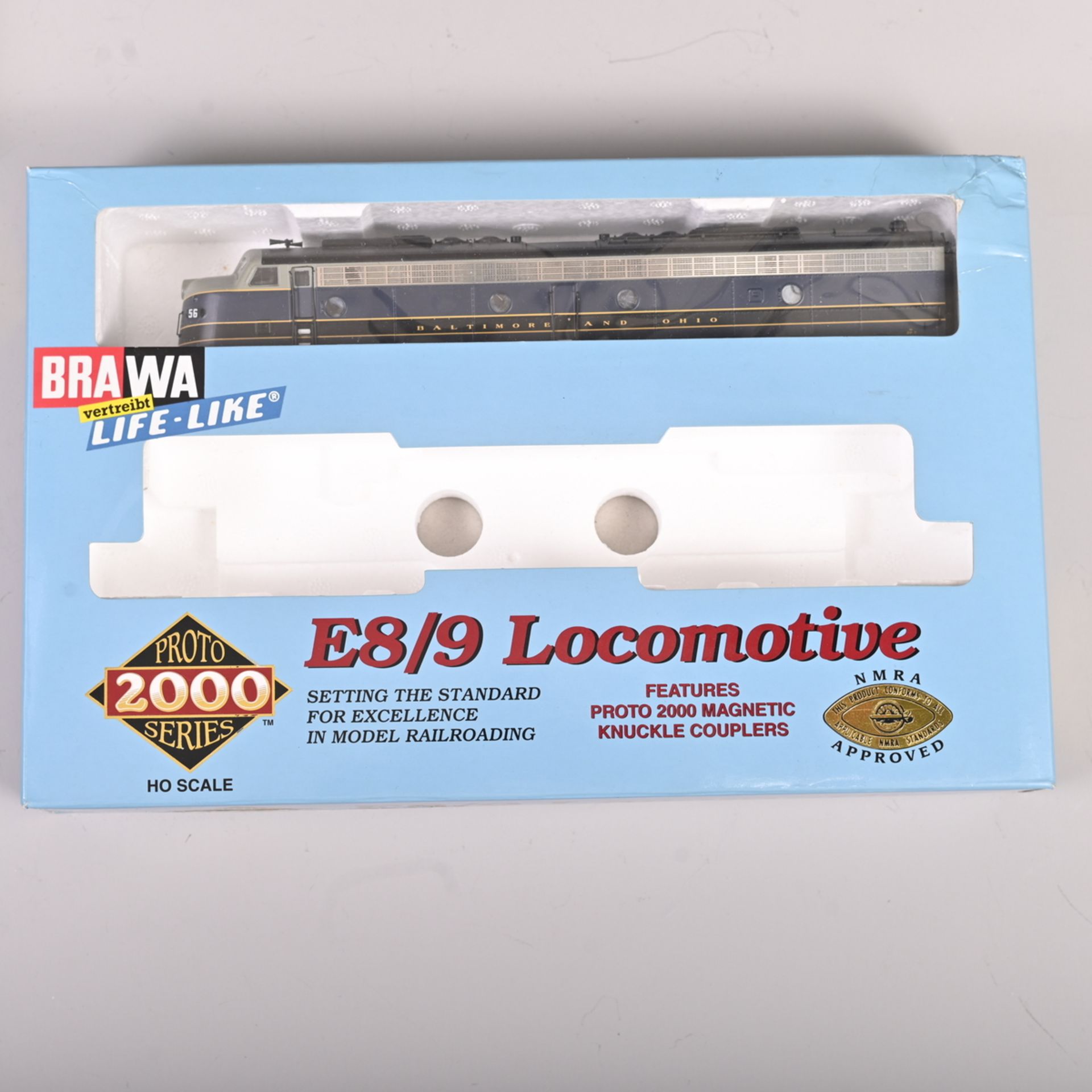 BRAWA LIFE-LIKE Lokomotive E8/9, Protoseries 2000, Spur H0, sehr guter Zustand, im OK