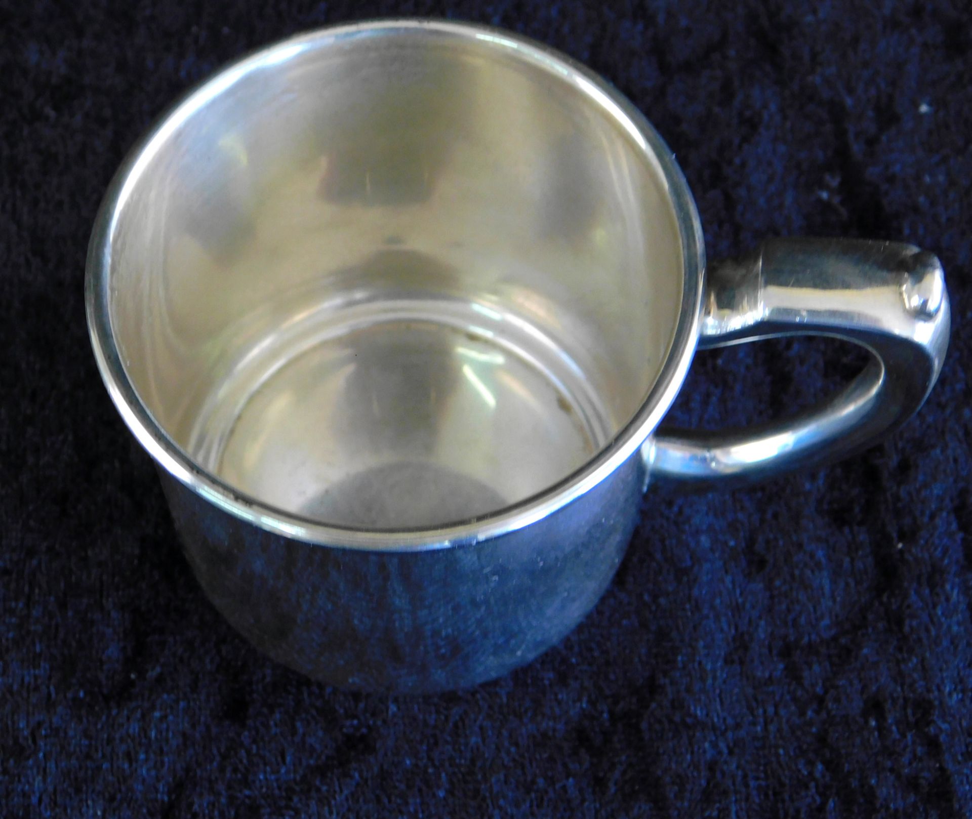 Tasse, Sterling Silber 925, gepunzt H.Gray co. inc., Nr 6409, Gewicht 68 g, Höhe 6 cm, Ø 7 cm, - Image 3 of 5