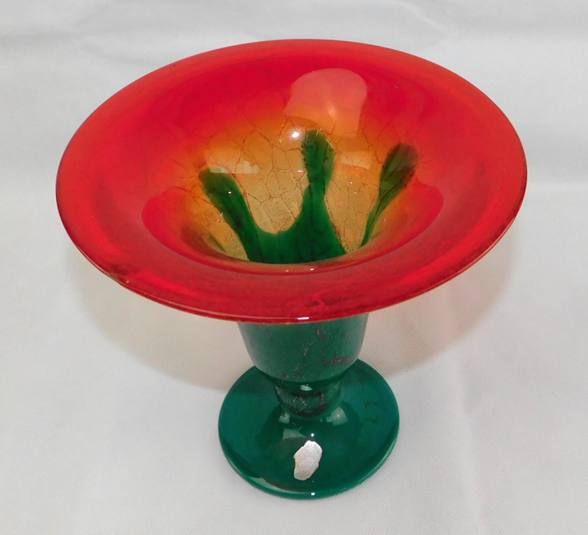 Vase, WMF IKORA, rot/grün 1930er Jahre, Ø 21 cm, h: 20,5 cmFarbloses Kristallglas, Z - Bild 2 aus 3