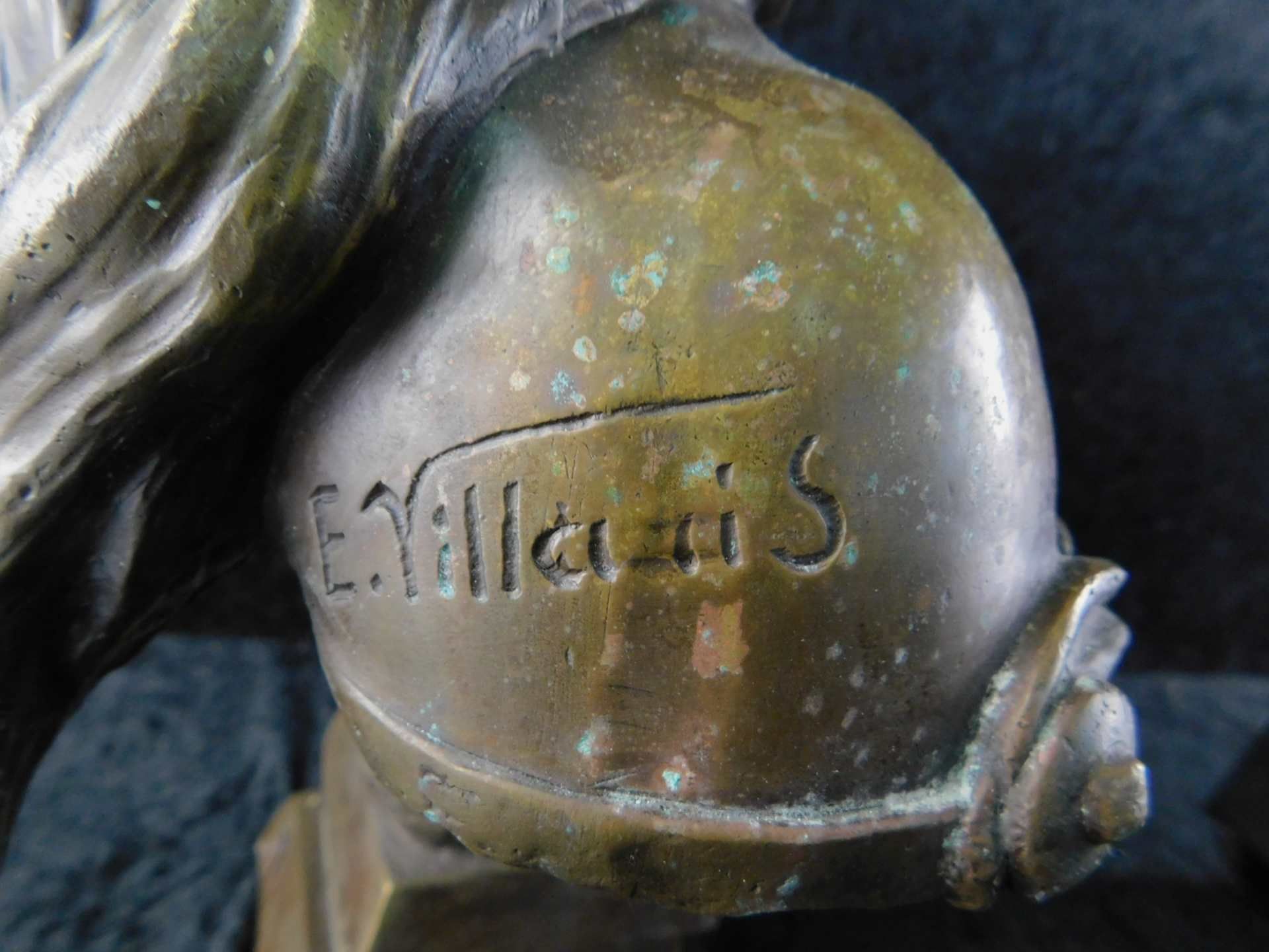 Emmanuel Villanis, *1858-1914, Bronze Büste, Selika, sig. E.Villanis und Gießerei Stempel, h: - Image 4 of 5