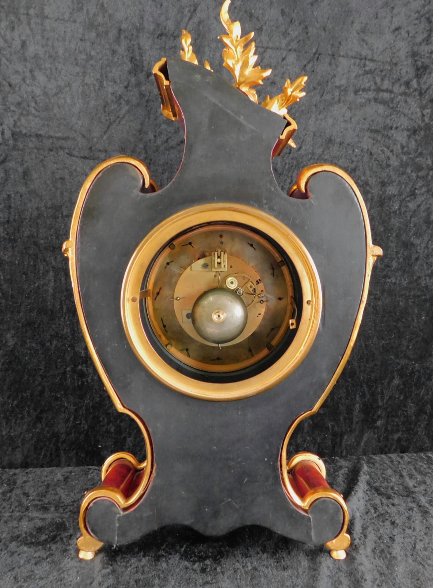 Französische Pendule, um 1855, Schildplatt mit Messingapplikationen, Uhrwerk gepunzt H.L.F. - Bild 3 aus 5