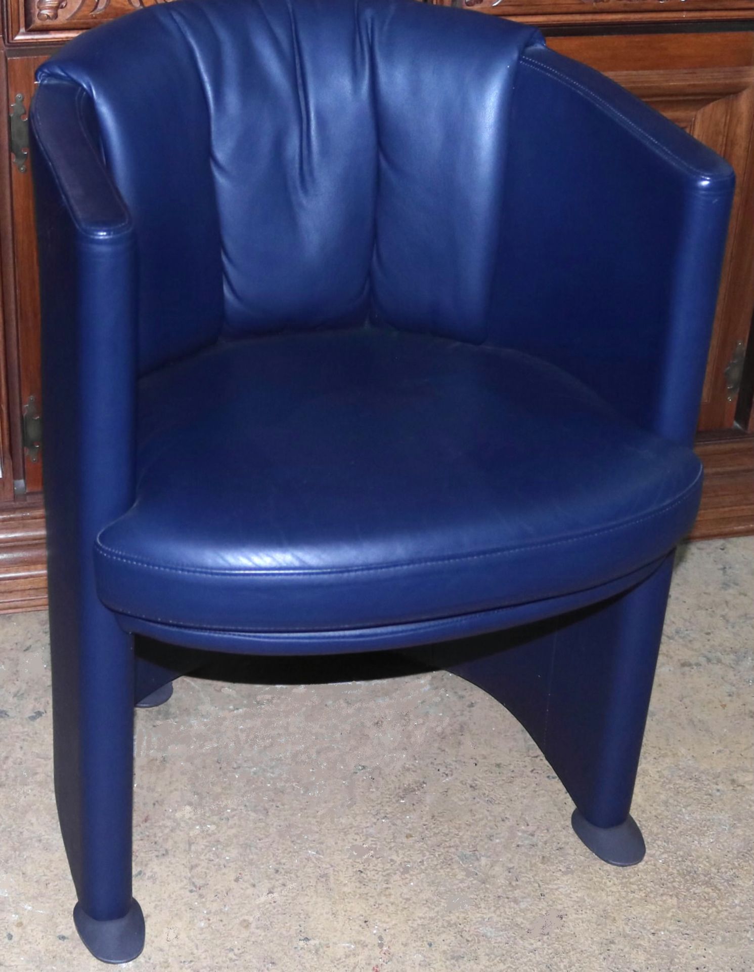Design-Sessel, Leder dunkelblau, H: 47 cm, 2. H. 20. Jh.
