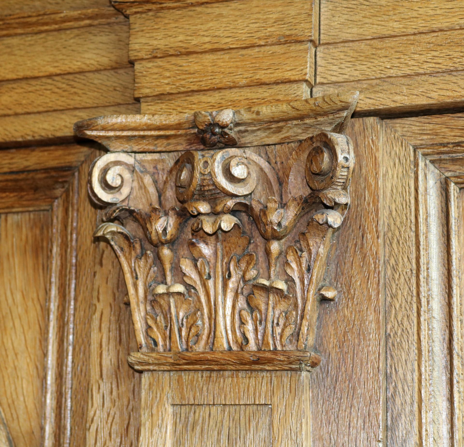 Westfälischer Eichenschrank mit Pilastern, Barock um 1750, H: 235 cm - Image 3 of 6