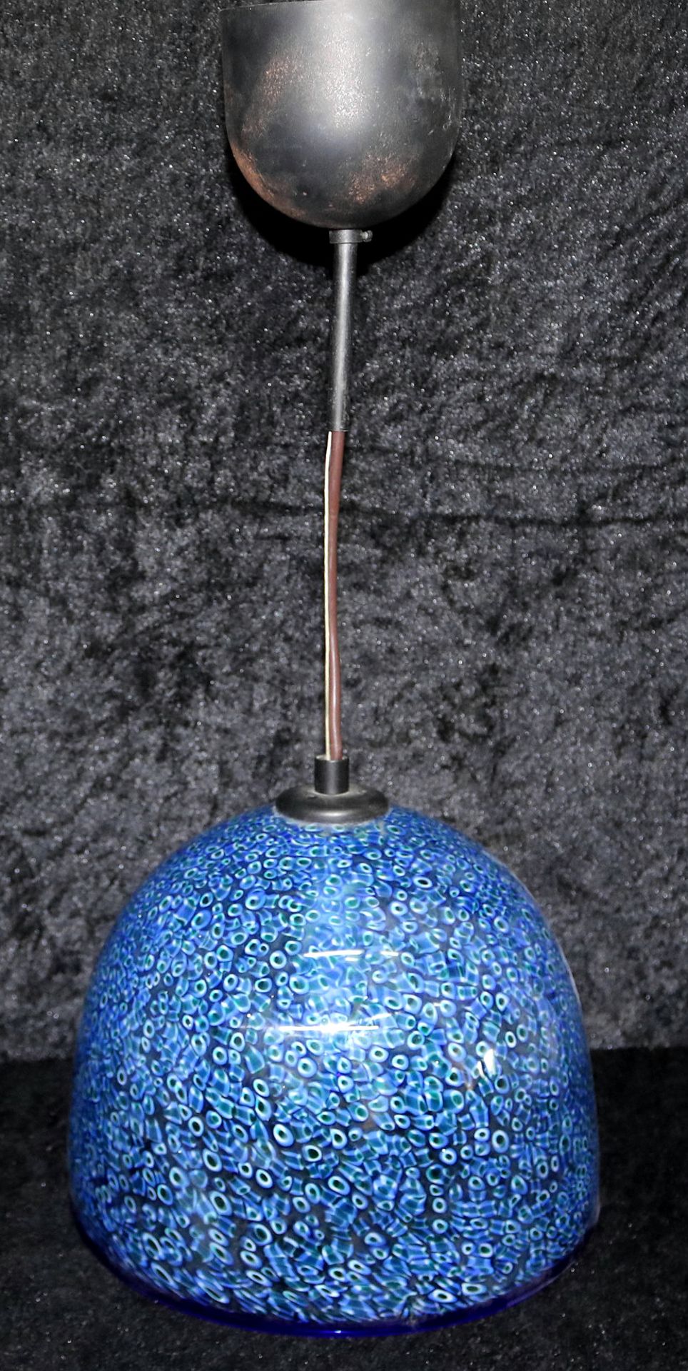 Deckenlampe, transparentes Glas, blau coloriert, geometrisches Dekor, 2. H. 20. Jh.