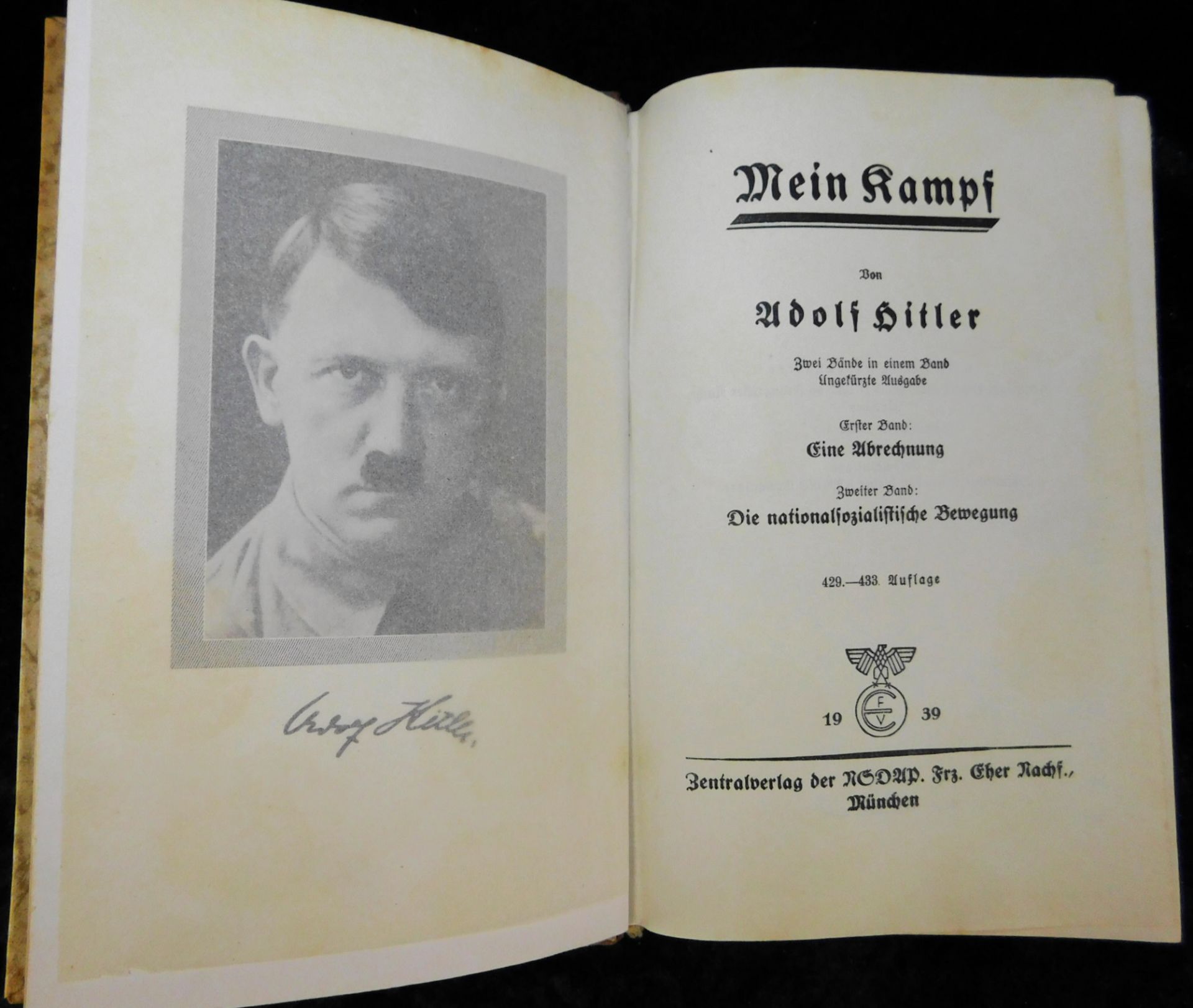 Mein Kampf, Adolf Hitler, Hochzeitsausgabe 1939, Widmung Bürgermeister Stadt Gevelsberg - Image 3 of 3