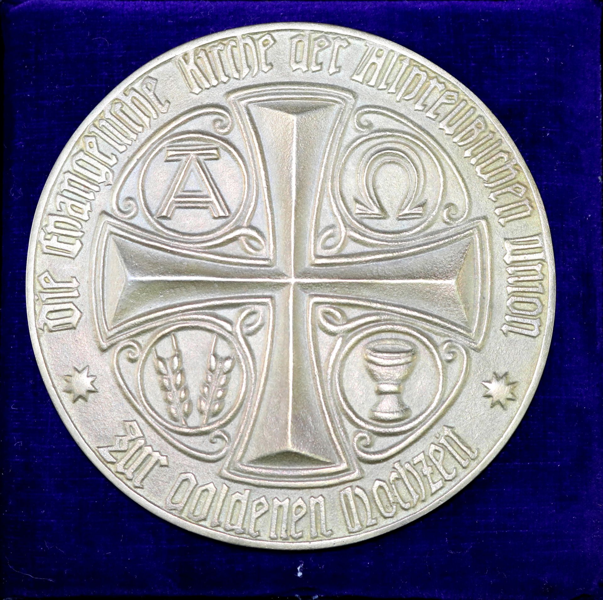 Preußen, Medaille zur Goldenen Hochzeit, 1. H. 20. Jh. Ø 9,8 cm - Image 3 of 3