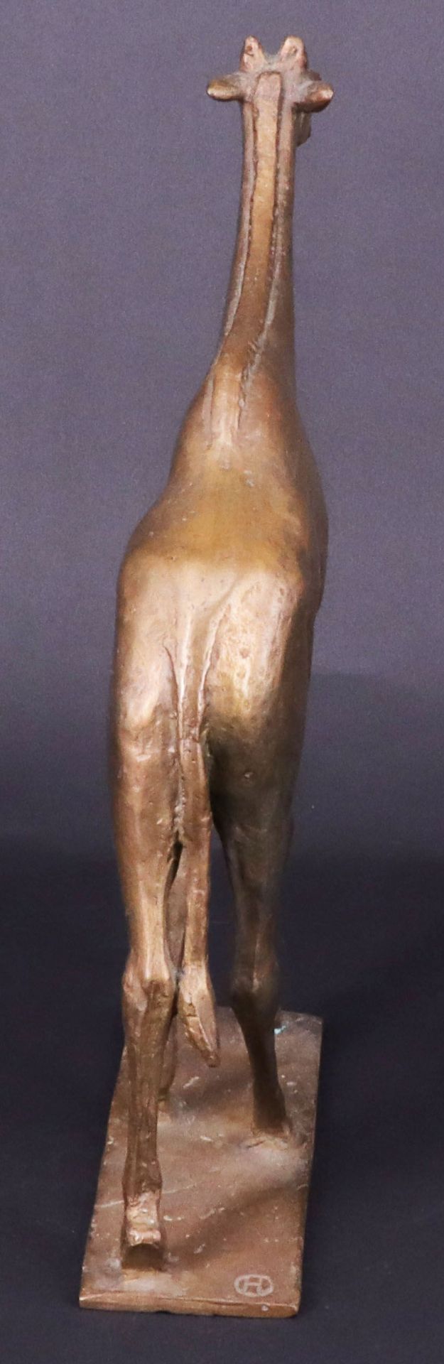 Giraffe auf flacher Plinthe, Bronze, gemarkt "H", H. 24 cm - Image 2 of 3
