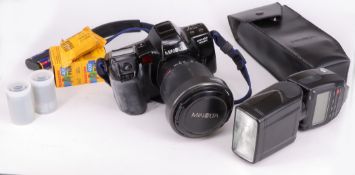 Minolta Dynax 7000i, Autofokus-Spiegelreflexkamera. War eines der ersten Modelle der Minolta-Dynax-R