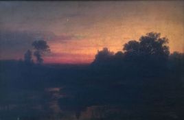 Unbekannter Künstler, Sonnenuntergang mit Blick über einen See, dahinter rechts eine Waldlandschaft,