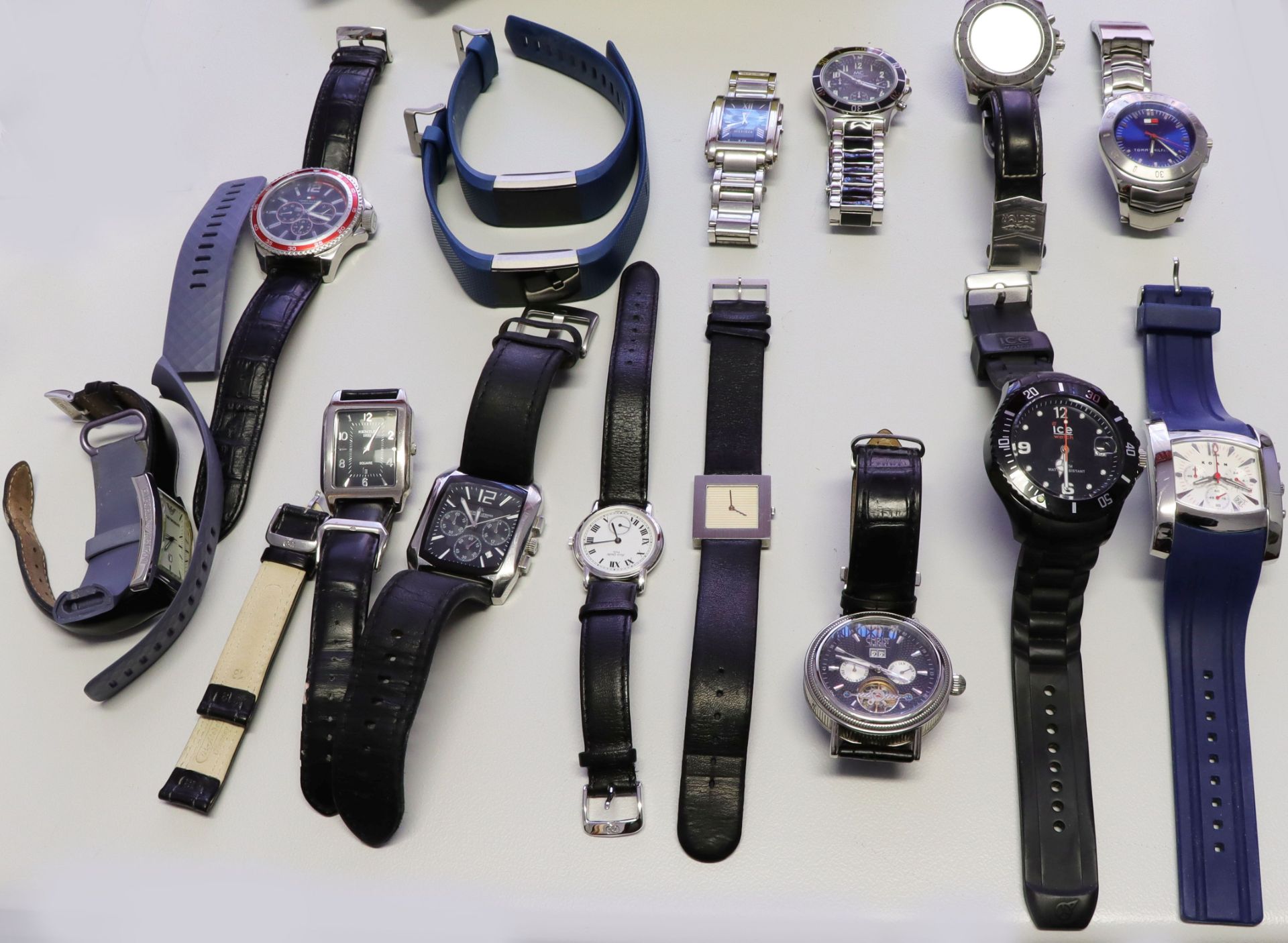 Konvolut Herrenarmbanduhen, darunter ICE-Watch, Kienzle, Jaques Lemans, Emporio Armani, und andere