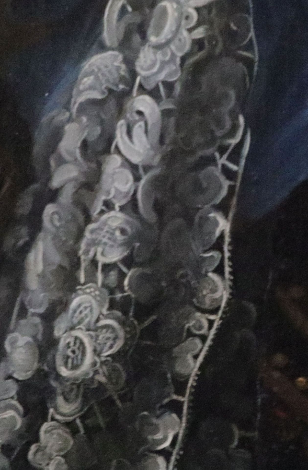 Unbekannter Künstler, Portrait eines Adligen, wohl französisch 18. Jh. Vor dunklem Hintergrund ein D - Bild 5 aus 6