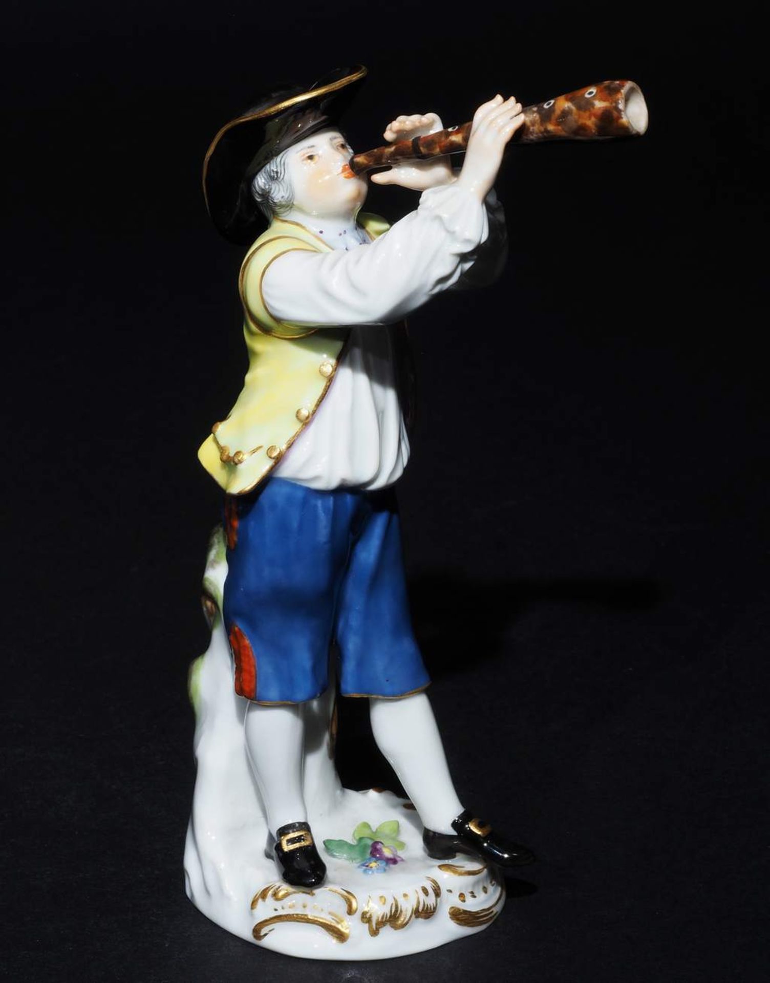 Pariser Ausrufer "Bauer mit Oboe". MEISSEN, 1973, 1. Wahl. Modell Nr. 29. Modell von Peter Reinic - Image 2 of 7