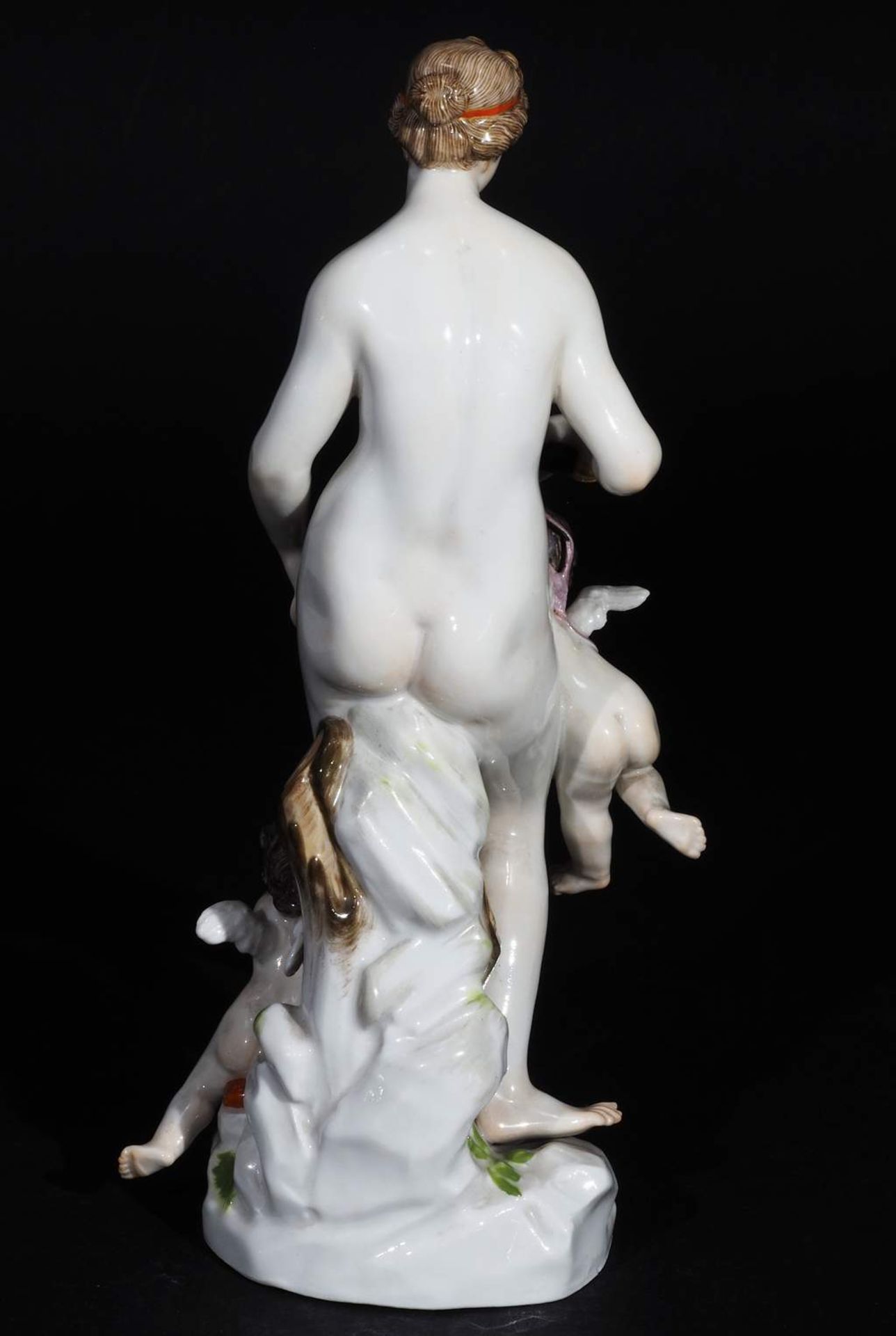 Figurengruppe "Venus mit zwei Amoretten". MEISSEN, 1870 - 1923, 1. Wahl. Modell von Johann Joachim - Image 4 of 7