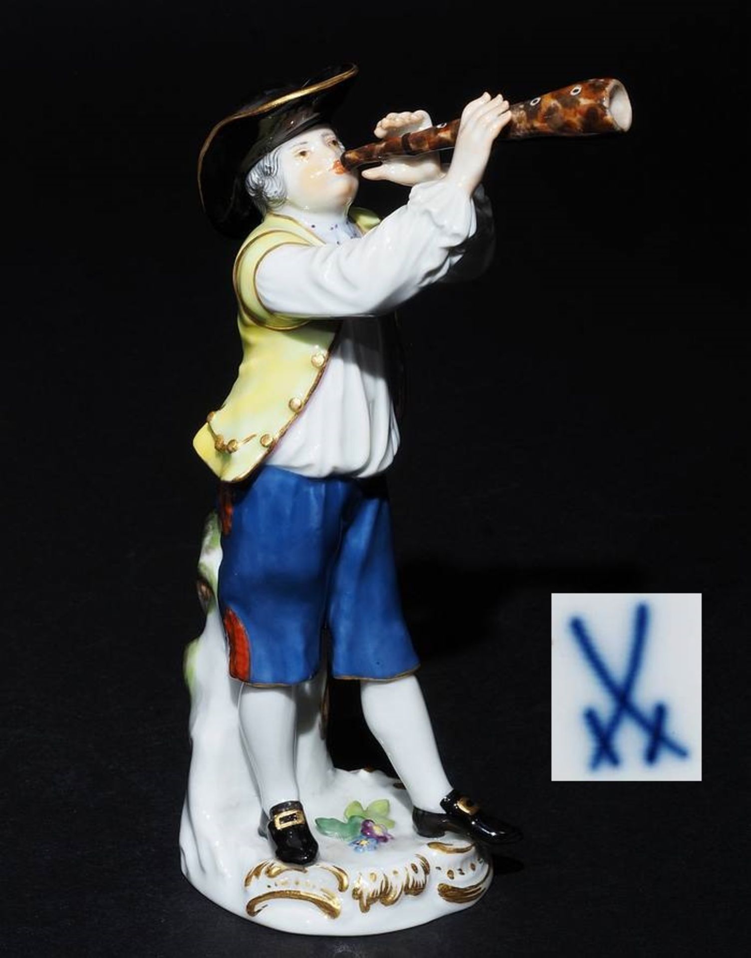 Pariser Ausrufer "Bauer mit Oboe". MEISSEN, 1973, 1. Wahl. Modell Nr. 29. Modell von Peter Reinic