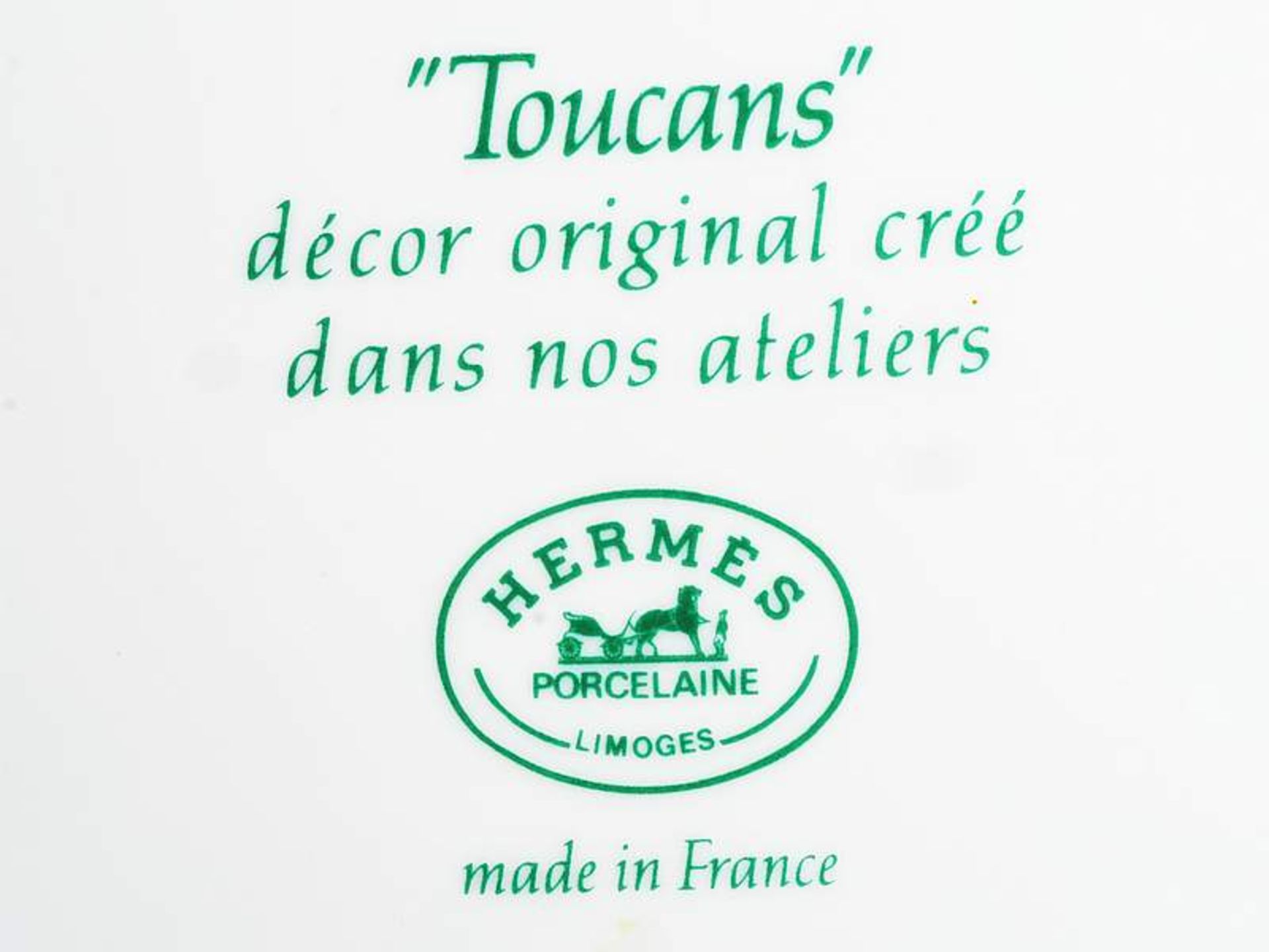 HERMÉS Service "TOUCANS". Frankreich, 20. Jahrhundert. LIMOGES Porzellan in Weiß mit farbigen T - Image 6 of 6