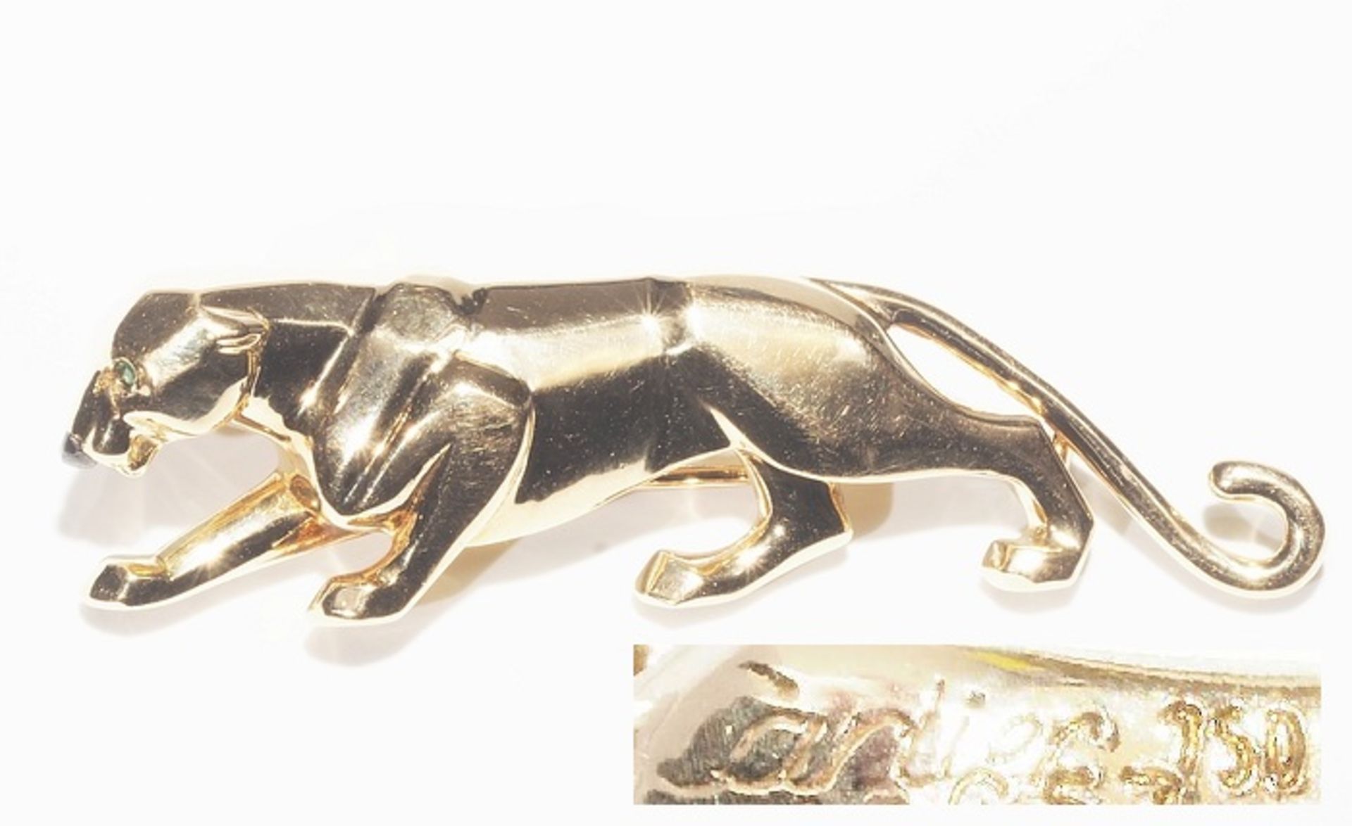 Vintage Brosche "Panther", CARTIER, signiert, Referenznummer 648653. 750er Gelbgold, schwarze Nase