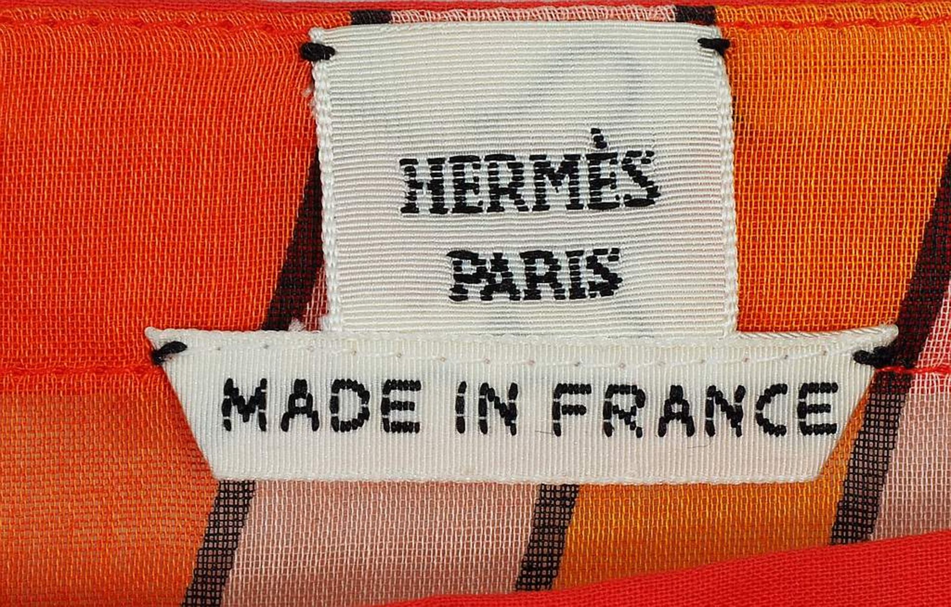 Moderne Tunika "Thalass", HERMÉS Paris. One Size, ungetragen. Graphisches Bootsmotiv in prächti - Bild 5 aus 8