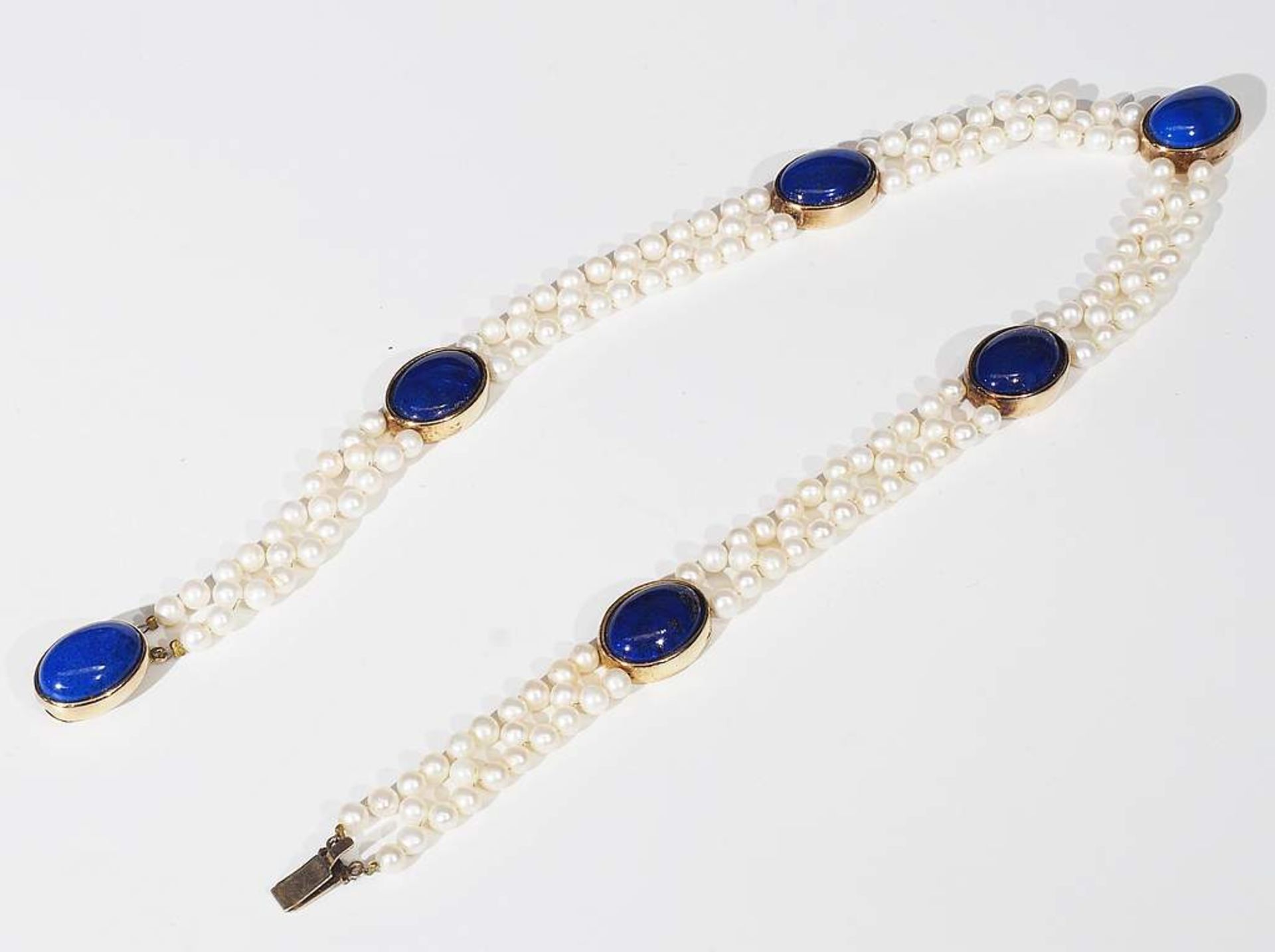 Collier mit kleinen Perlen und Lapis Lazuli Besatz. 925er Silber vergoldet. Länge ca. 45,5 cm. - Image 6 of 7