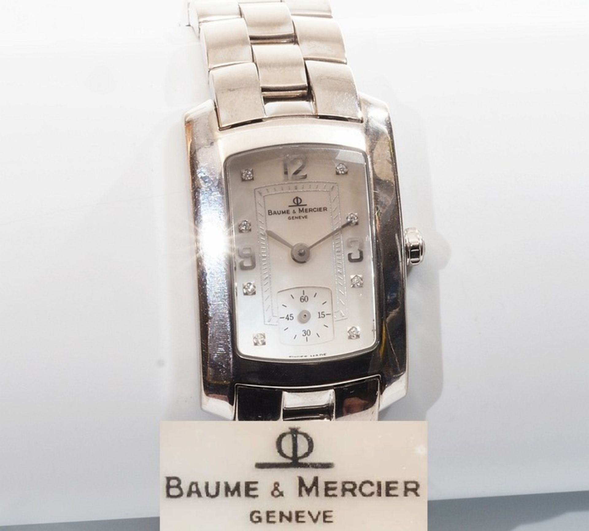 Armbanduhr BAUME & MERCIER, Hampton-Lady-Armbanduhr, 750er Weißgold. Elegante Damenarmbanduhr, Qu
