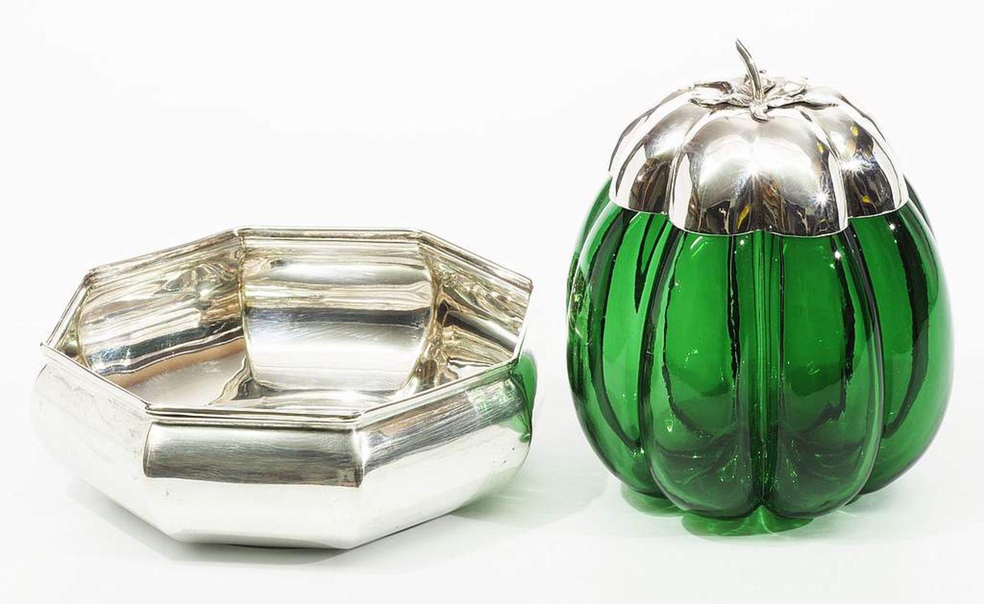 Glasdose in Fruchtform "Kürbis" mit Silberdeckel. Silberschale im Art Déco.  - Bild 2 aus 7