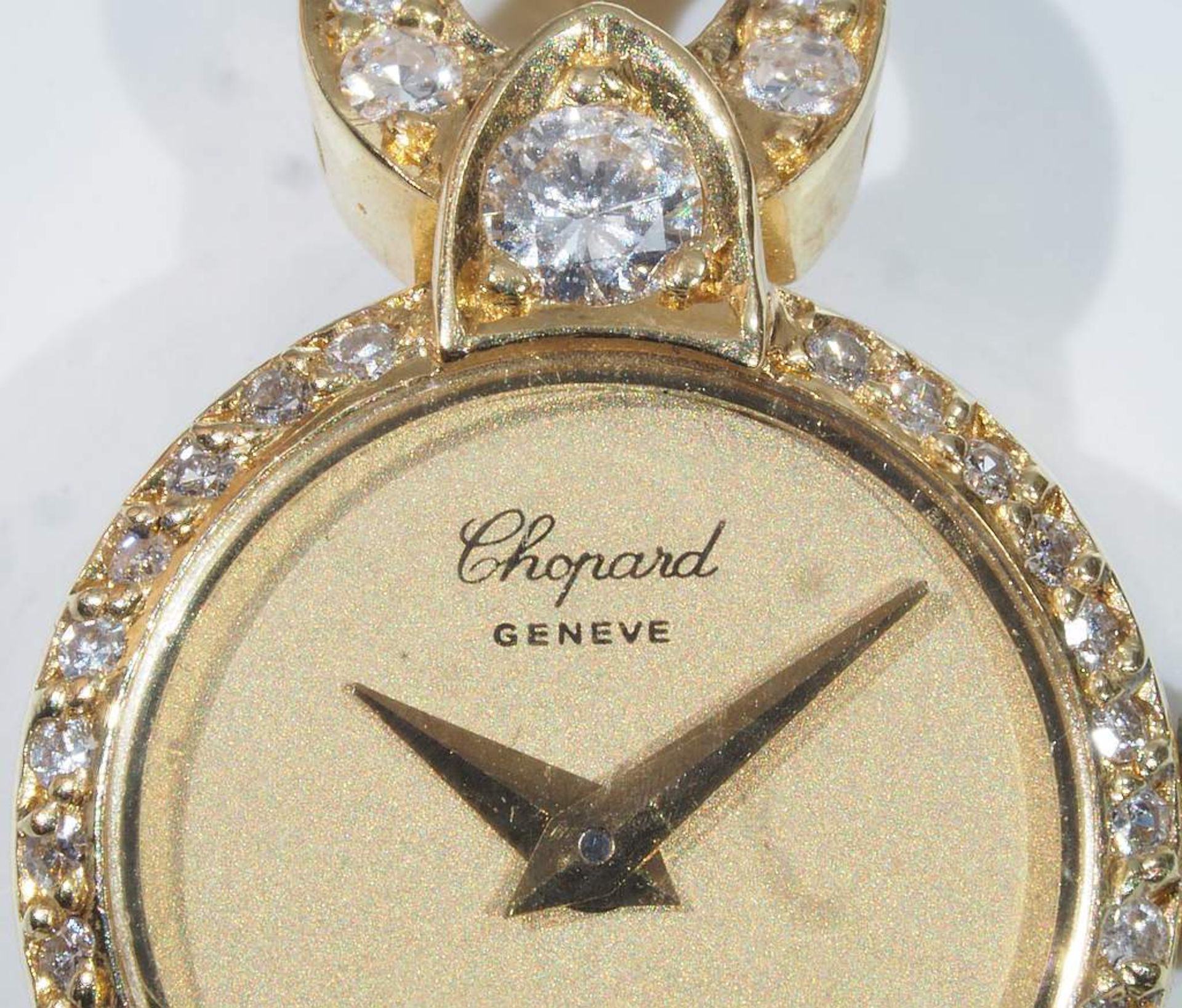 CHOPARD Geneve Schmuckuhr, 750er Gelbgold mit zwei Brilllanten. - Image 3 of 7